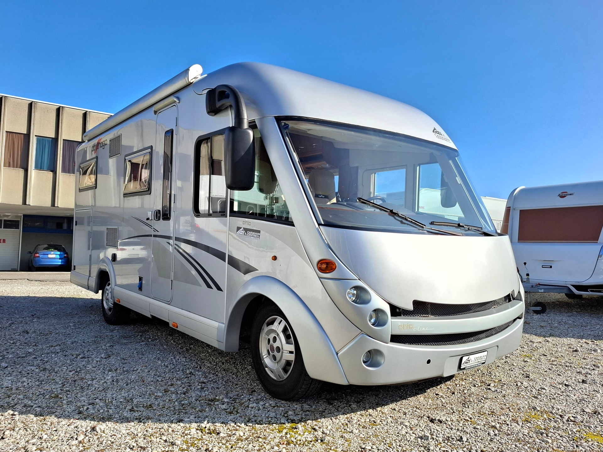 CARTHAGO CHIC C-LINE i4.3 - AUTOMAT! Einzelbett! Hubbett! Luftfederung! Solar!