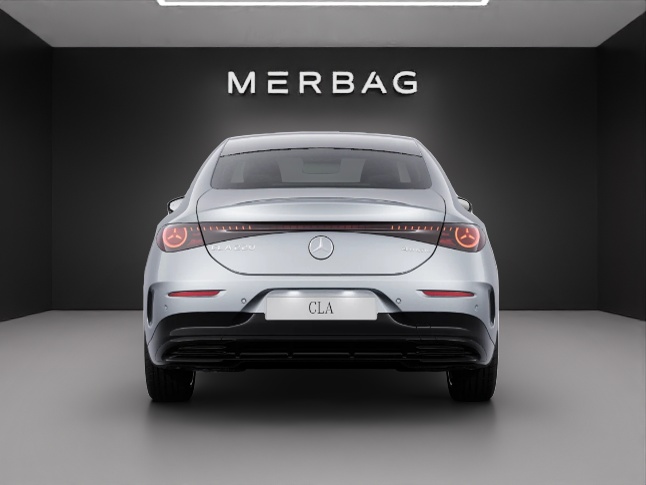 MERCEDES-BENZ CLA 220 8G-DCT 4Matic-image-2