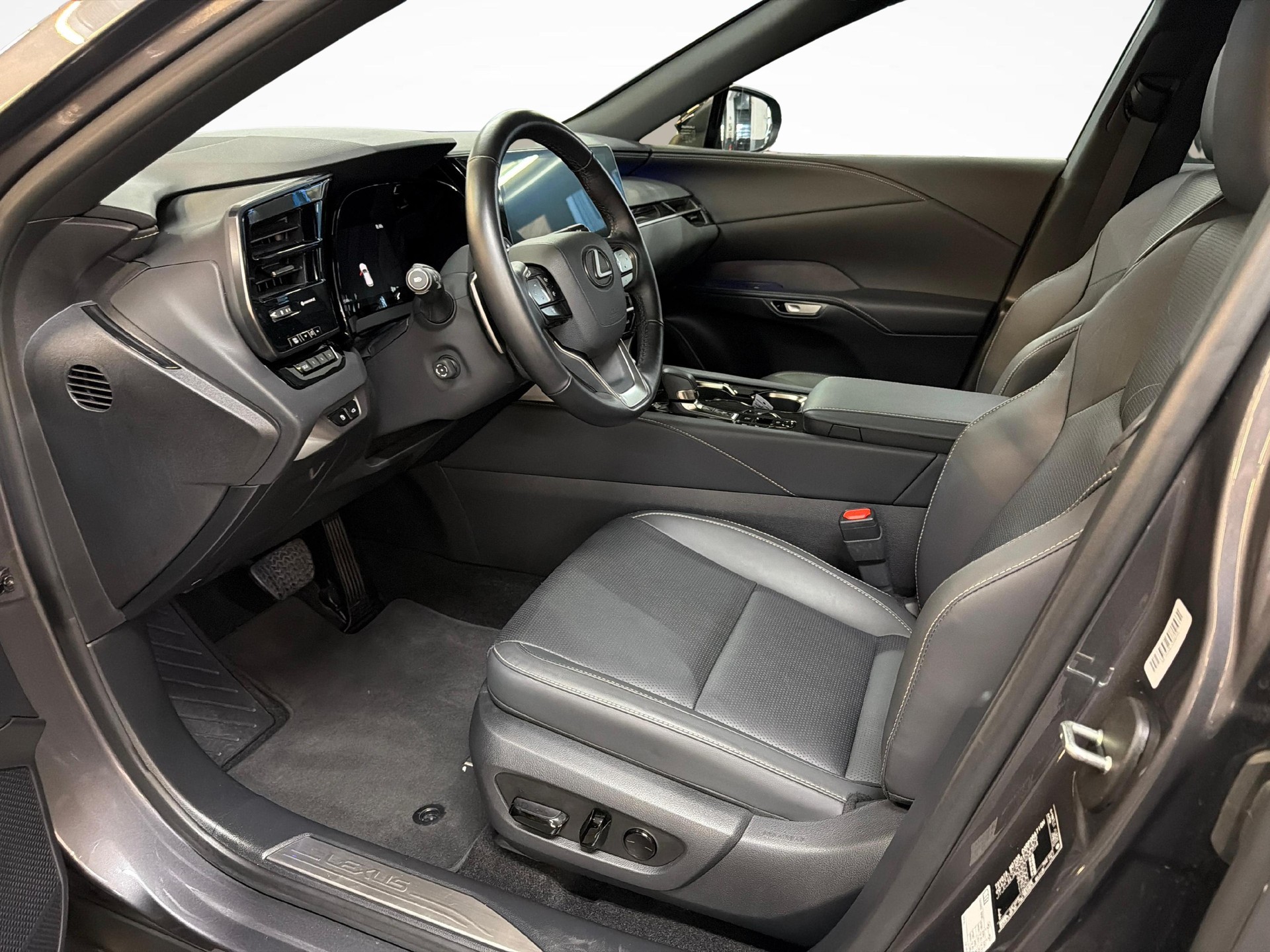 LEXUS RX 350h F-Line-image-9