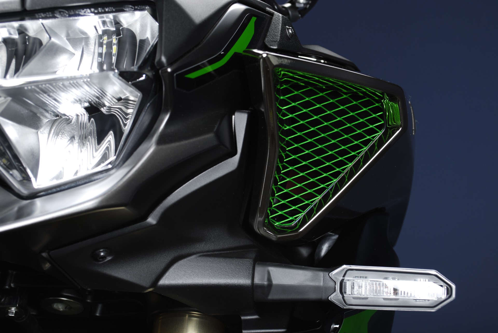 KAWASAKI Z H2 SE MY25-image-8