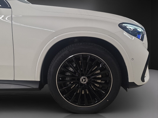MERCEDES-BENZ GLC 200 d 4M 9G-Tronic-image-5