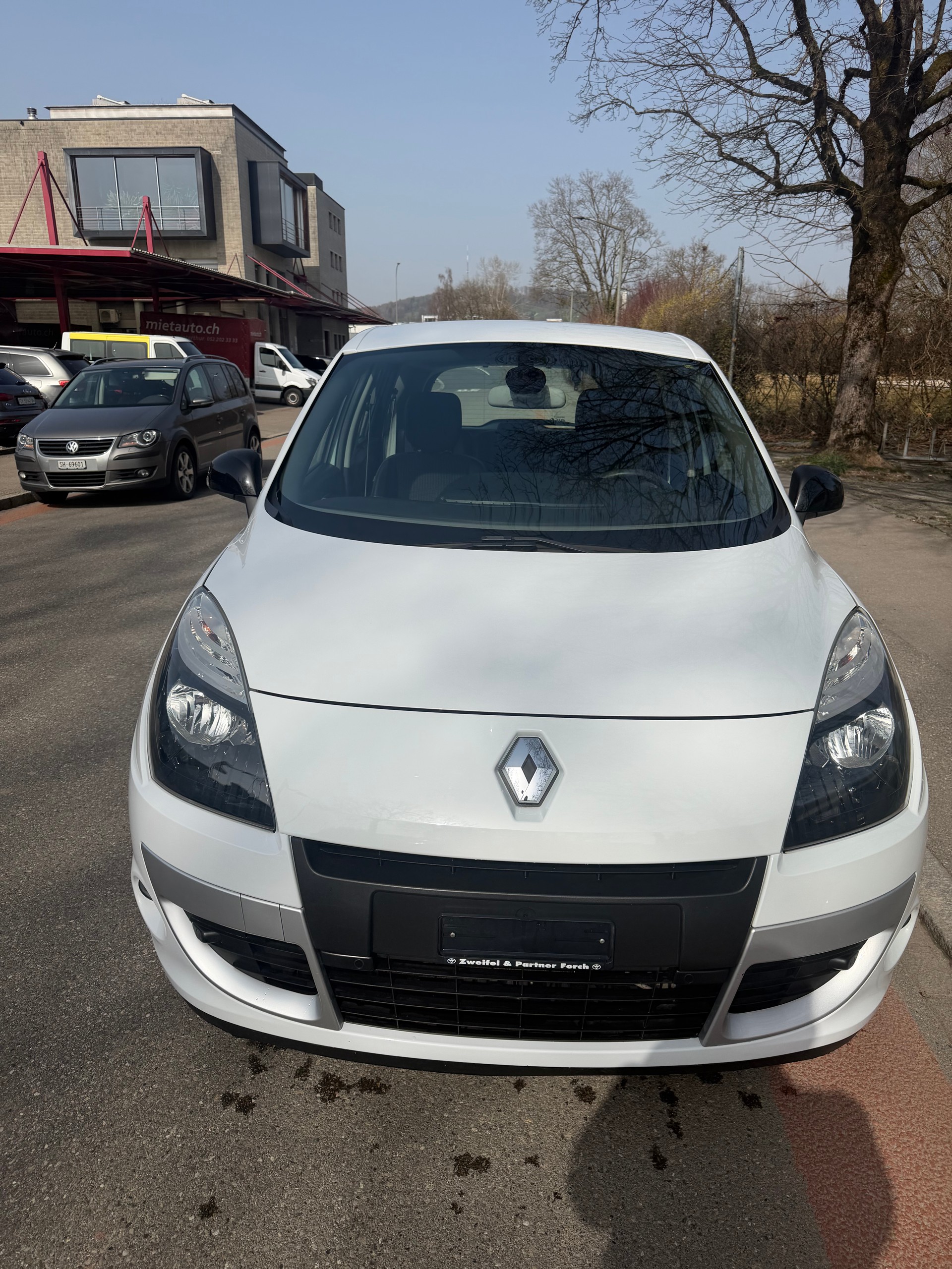RENAULT Scénic 2.0 16V Bose X-Tronic CVT-image-6