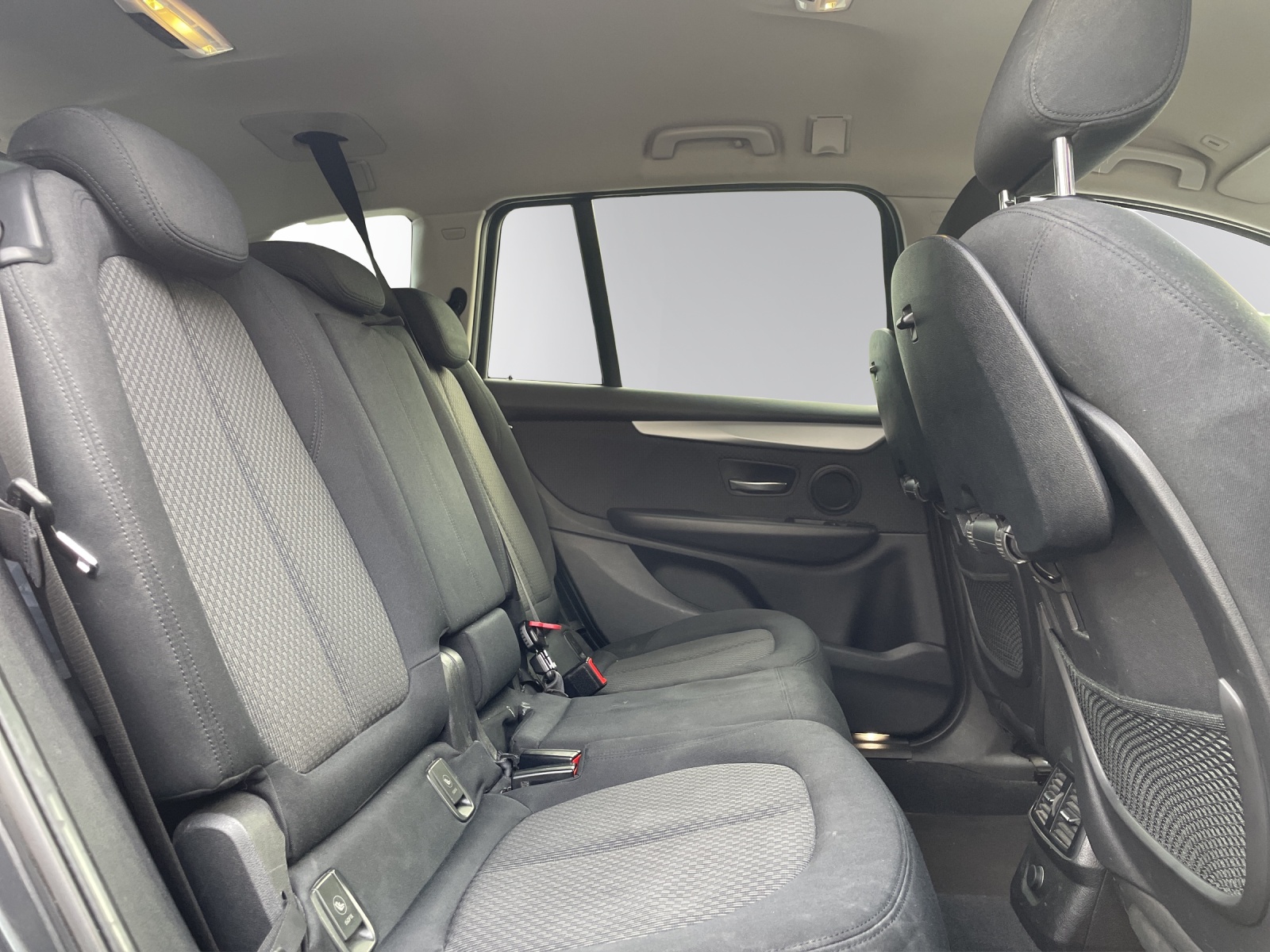BMW 220d xDrive Gran Tourer Steptronic-image-10