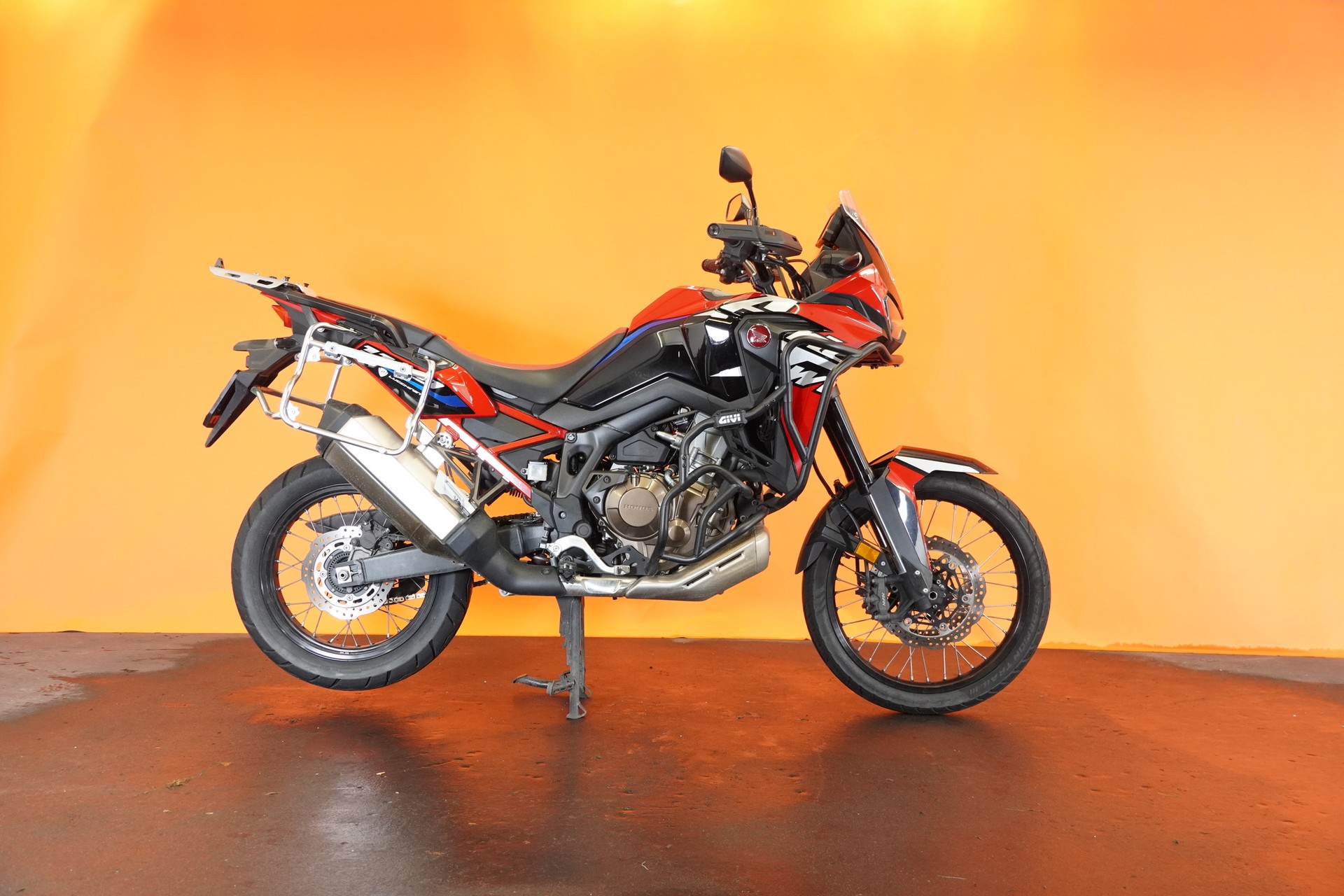 HONDA CRF 1100 Africa Twin-image-2