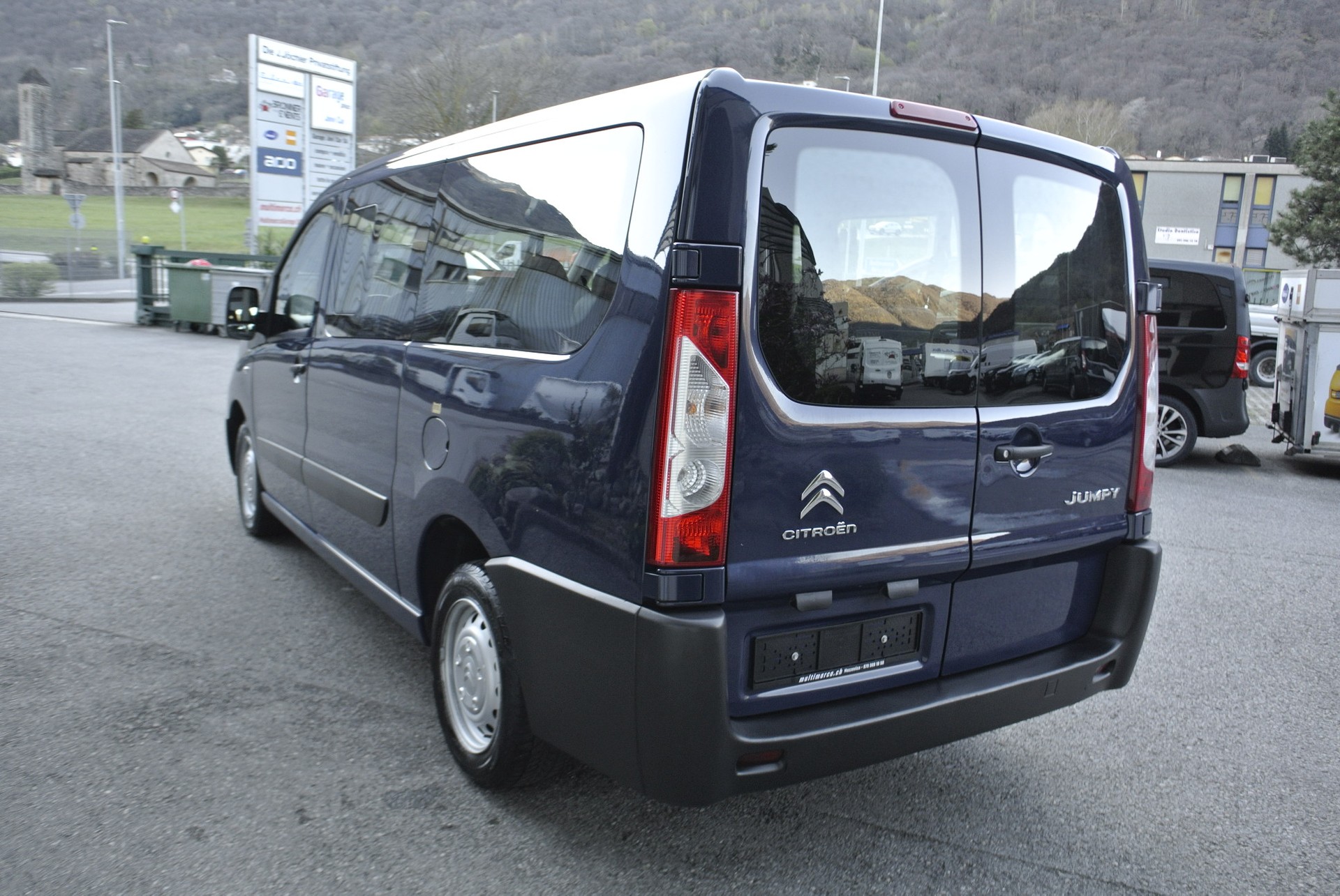 CITROEN Jumpy 2.0 HDi L2H1 Attraction-image-18