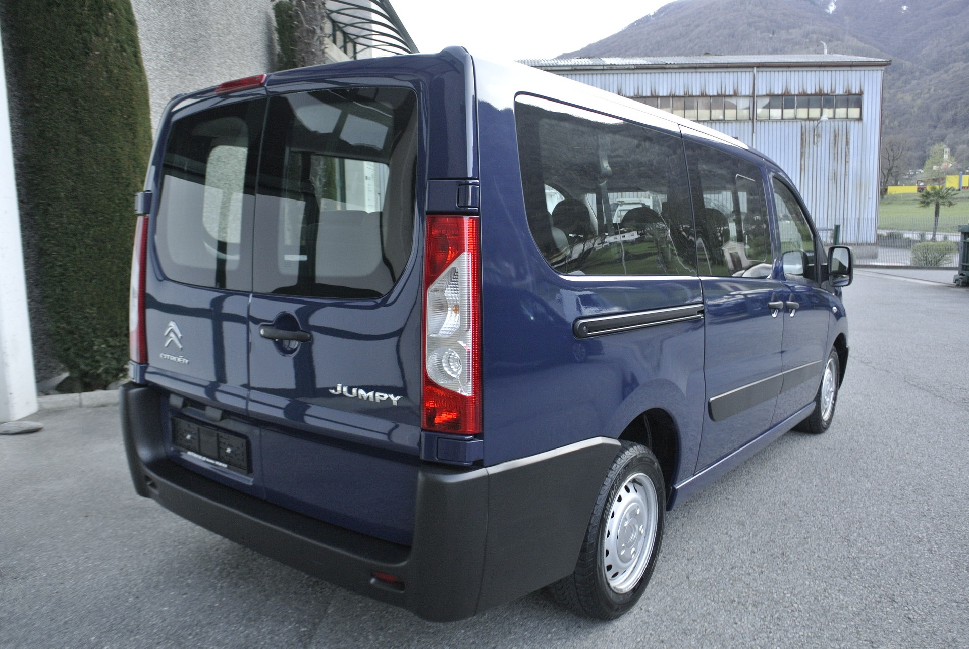 CITROEN Jumpy 2.0 HDi L2H1 Attraction-image-7