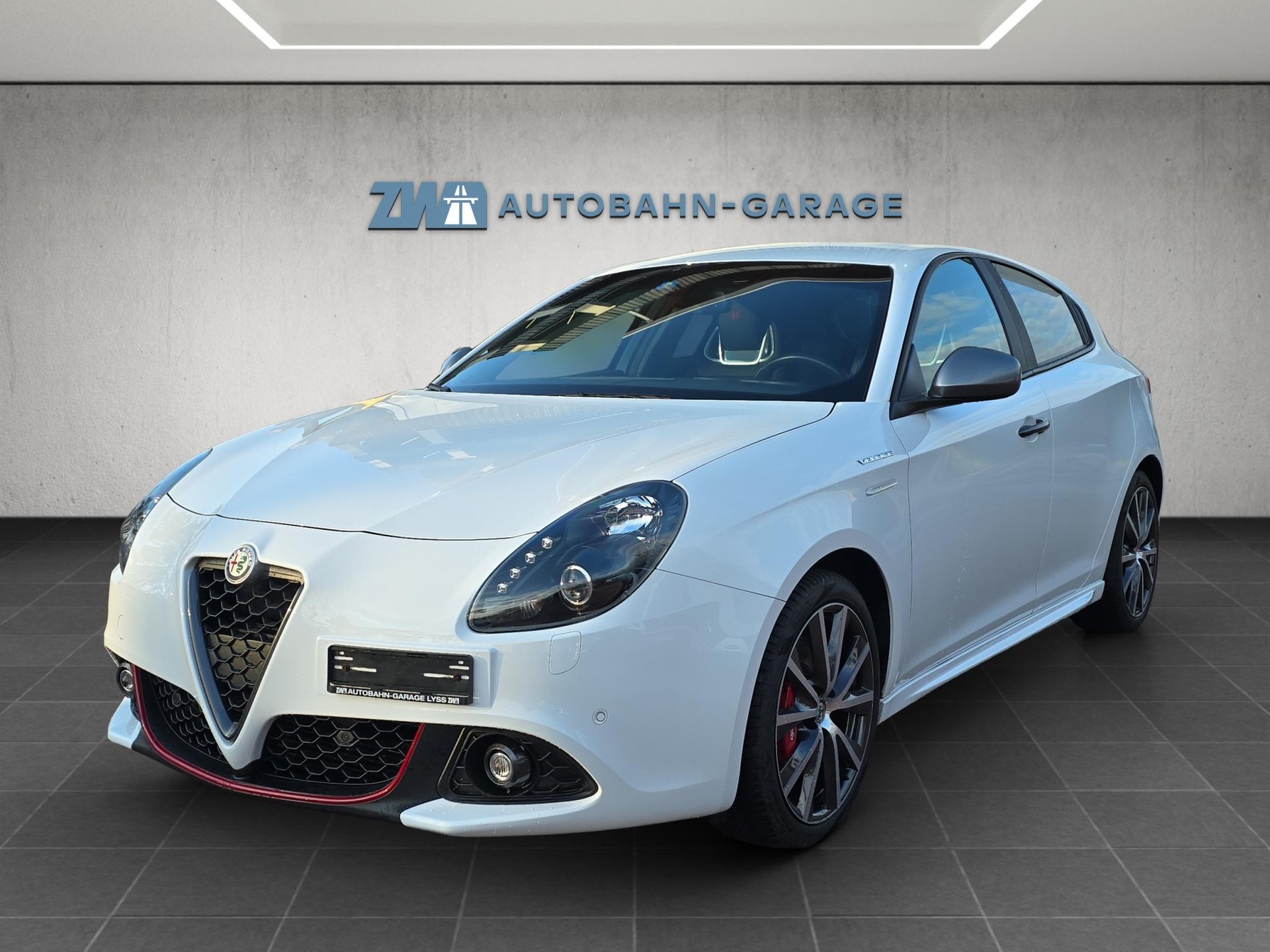 ALFA ROMEO Giulietta 1750 TBi Veloce TCT-image-0