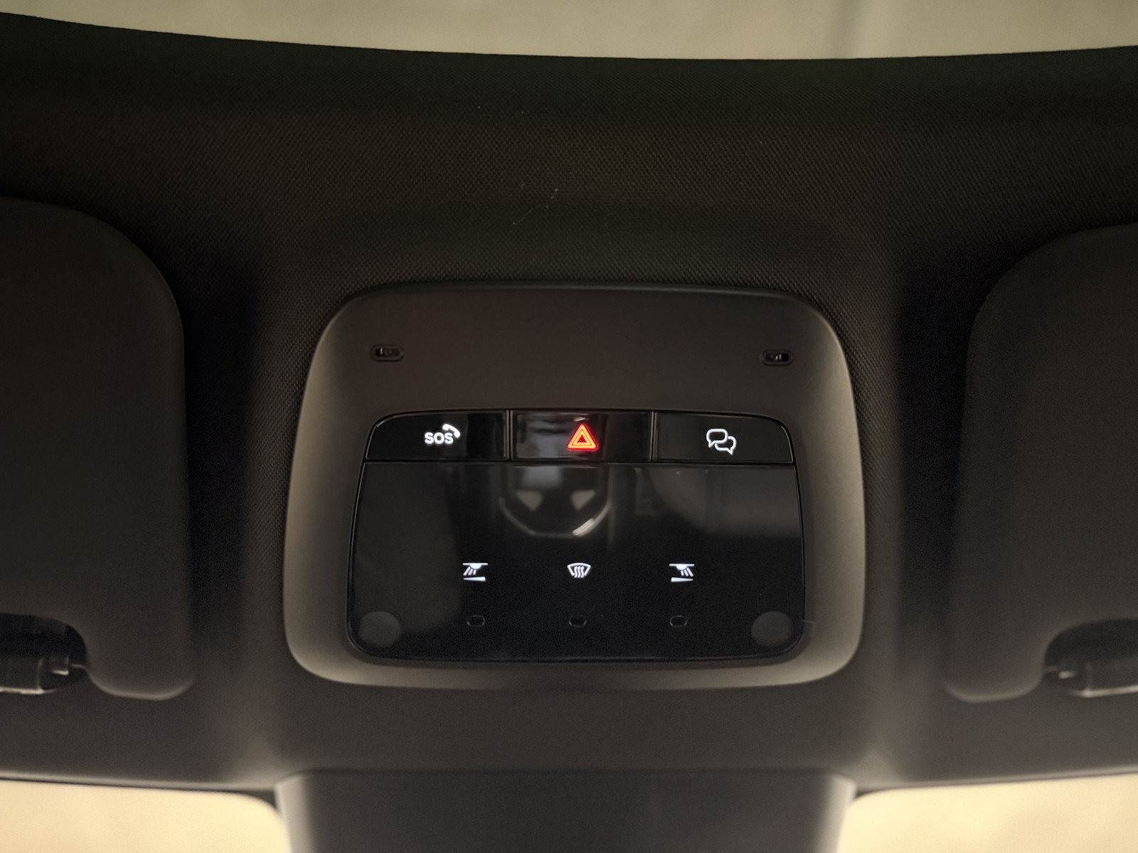 VOLVO EX 30 CC E60 Twin Performance AWD-image-9