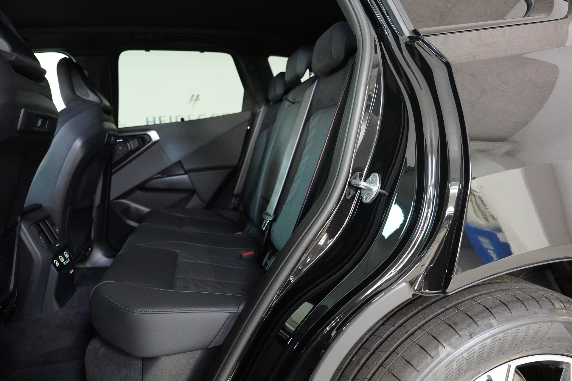 BMW X3 xDrive 48V 20d M Sport Pro-image-12