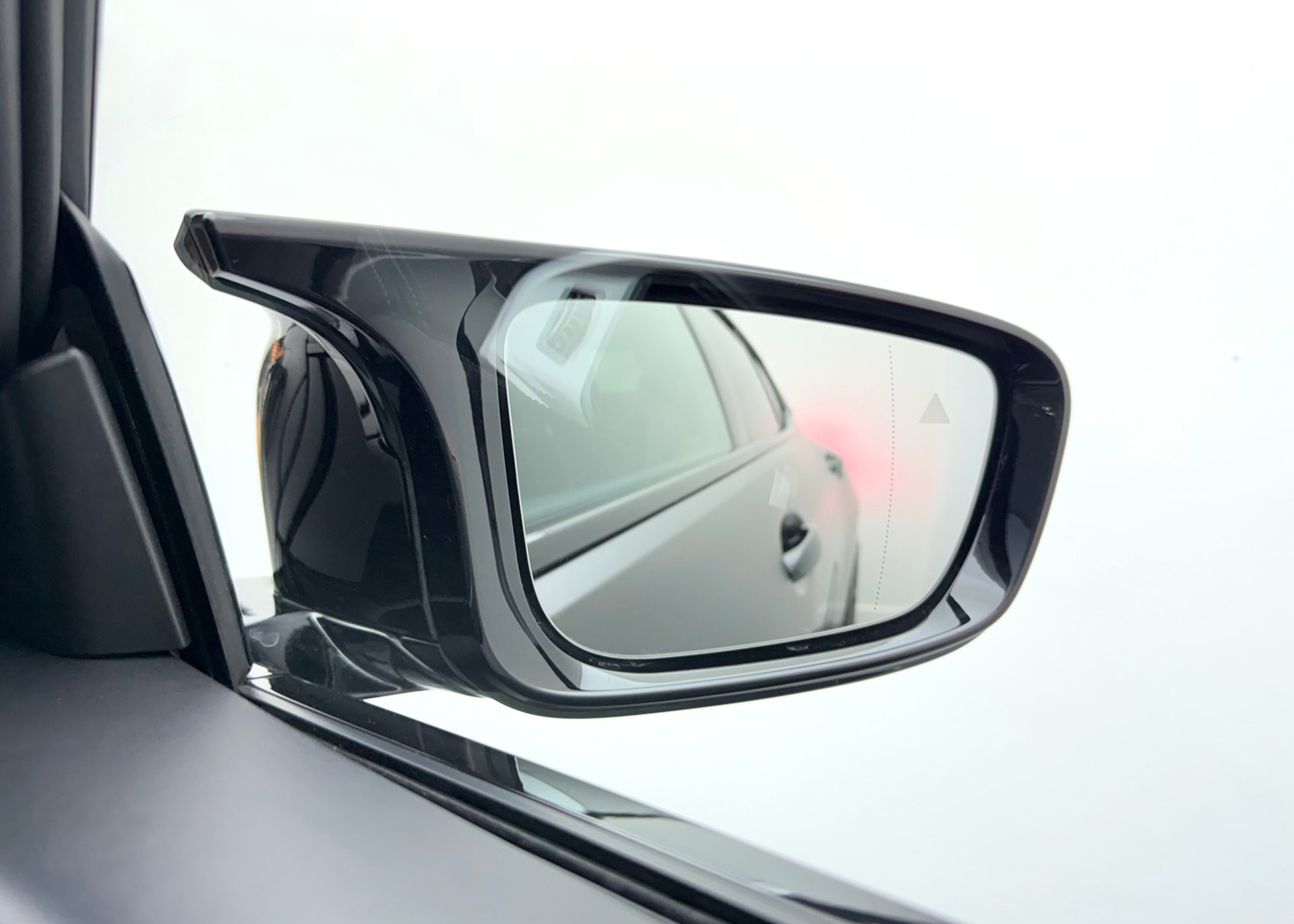 BMW M8 xDrive M Competition Steptronic-image-20