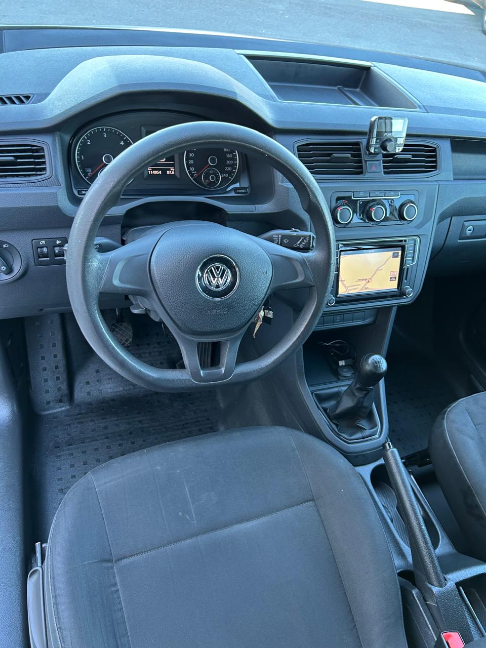 VW Caddy 2.0TDI BlueMotion Technology-image-9