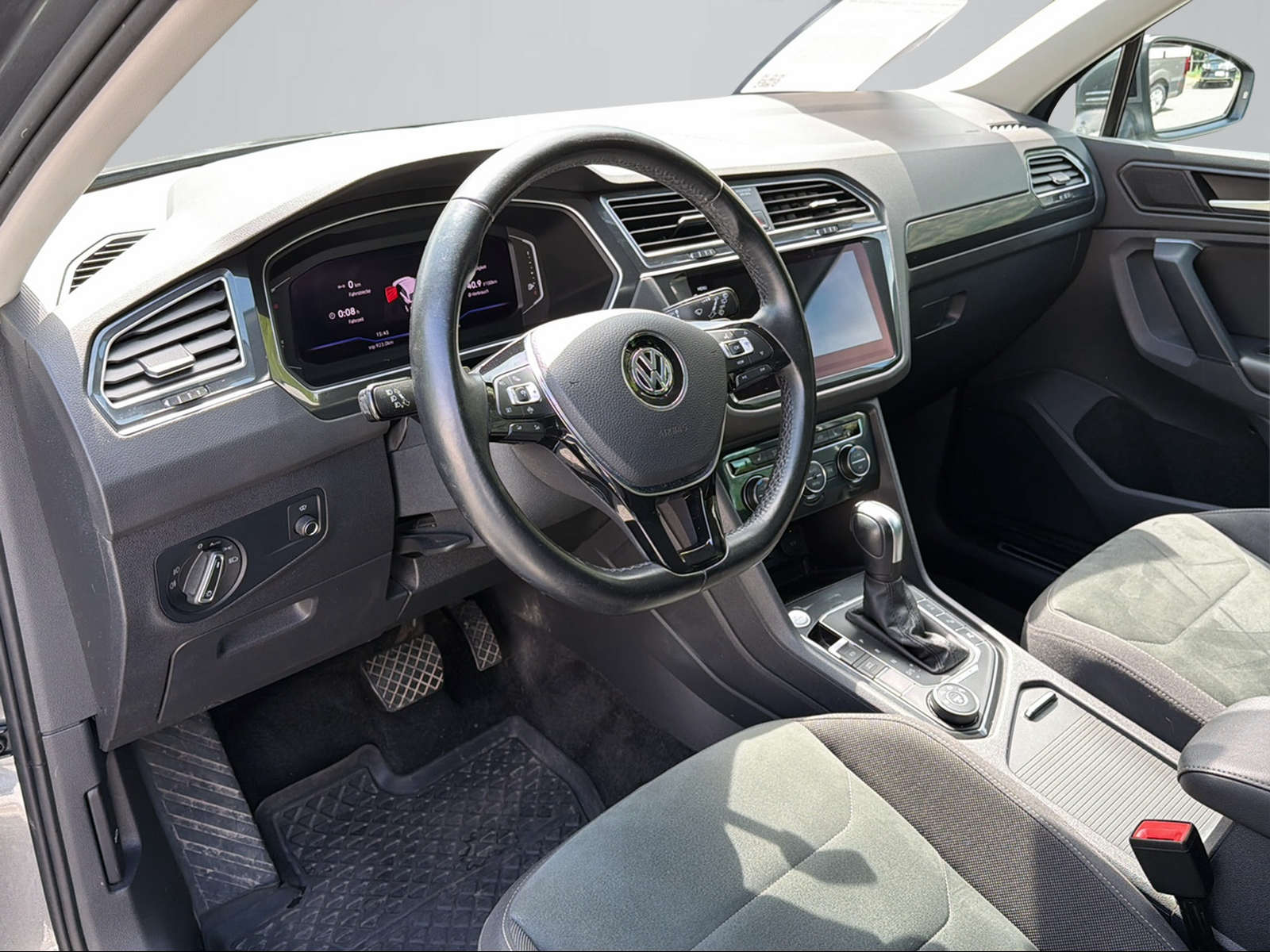 VW Tiguan 2.0TSI Highline 4Motion DSG-image-8