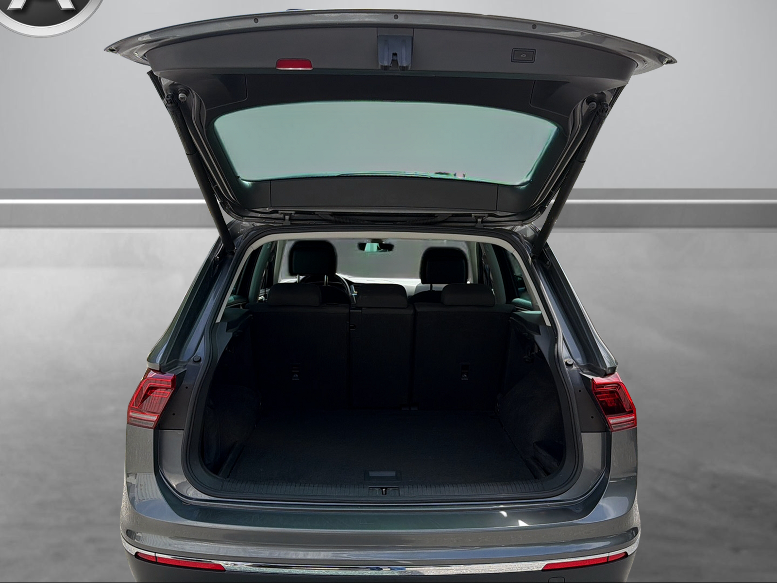 VW Tiguan 2.0TSI Highline 4Motion DSG-image-11