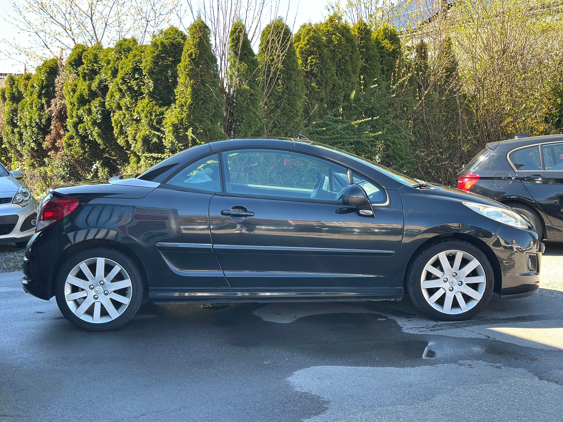 PEUGEOT 207 CC 1.6 16V Turbo Sport-image-3