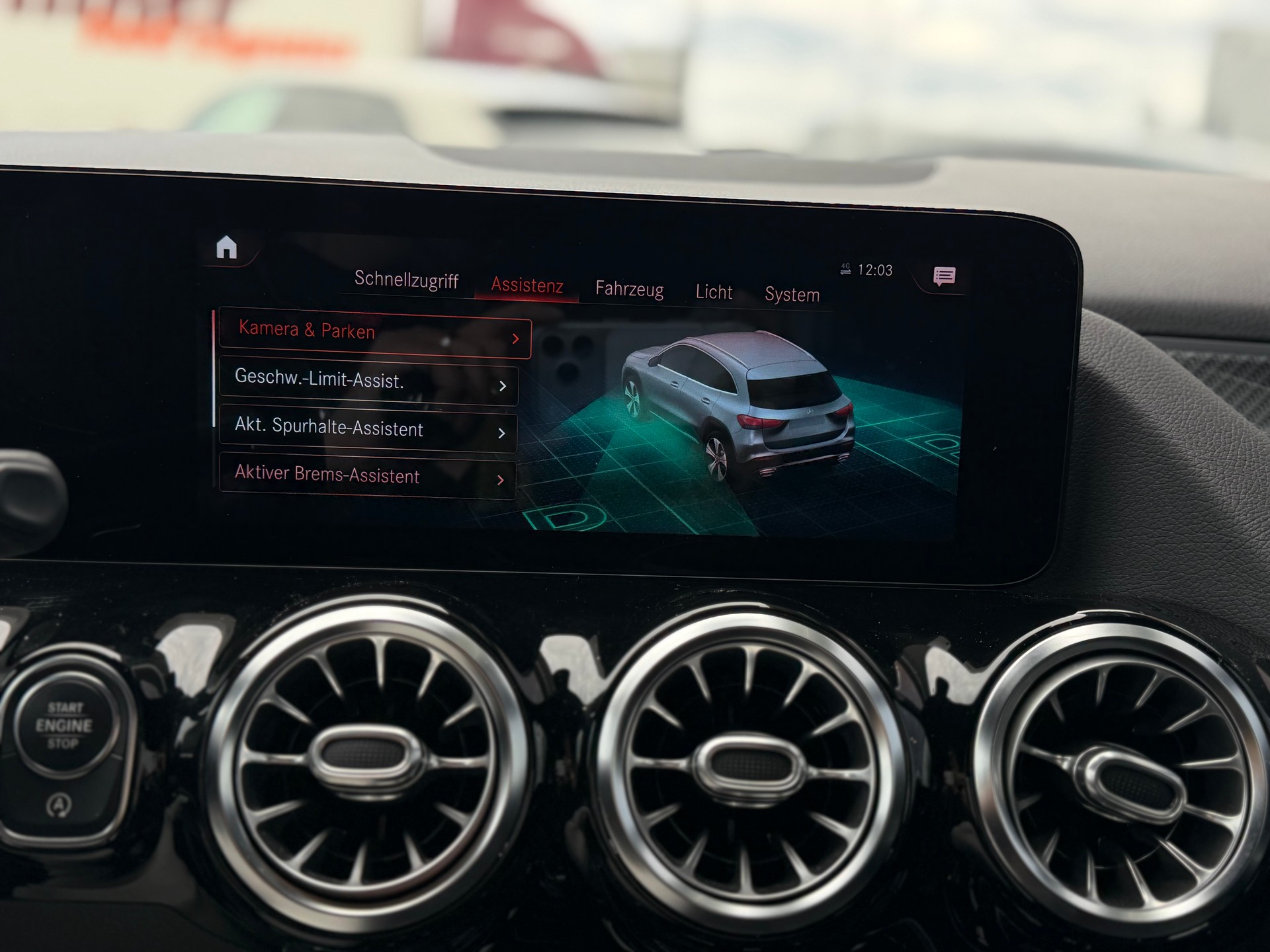 MERCEDES-BENZ GLA 250 4Matic AMG Line 8G-DCT-image-20