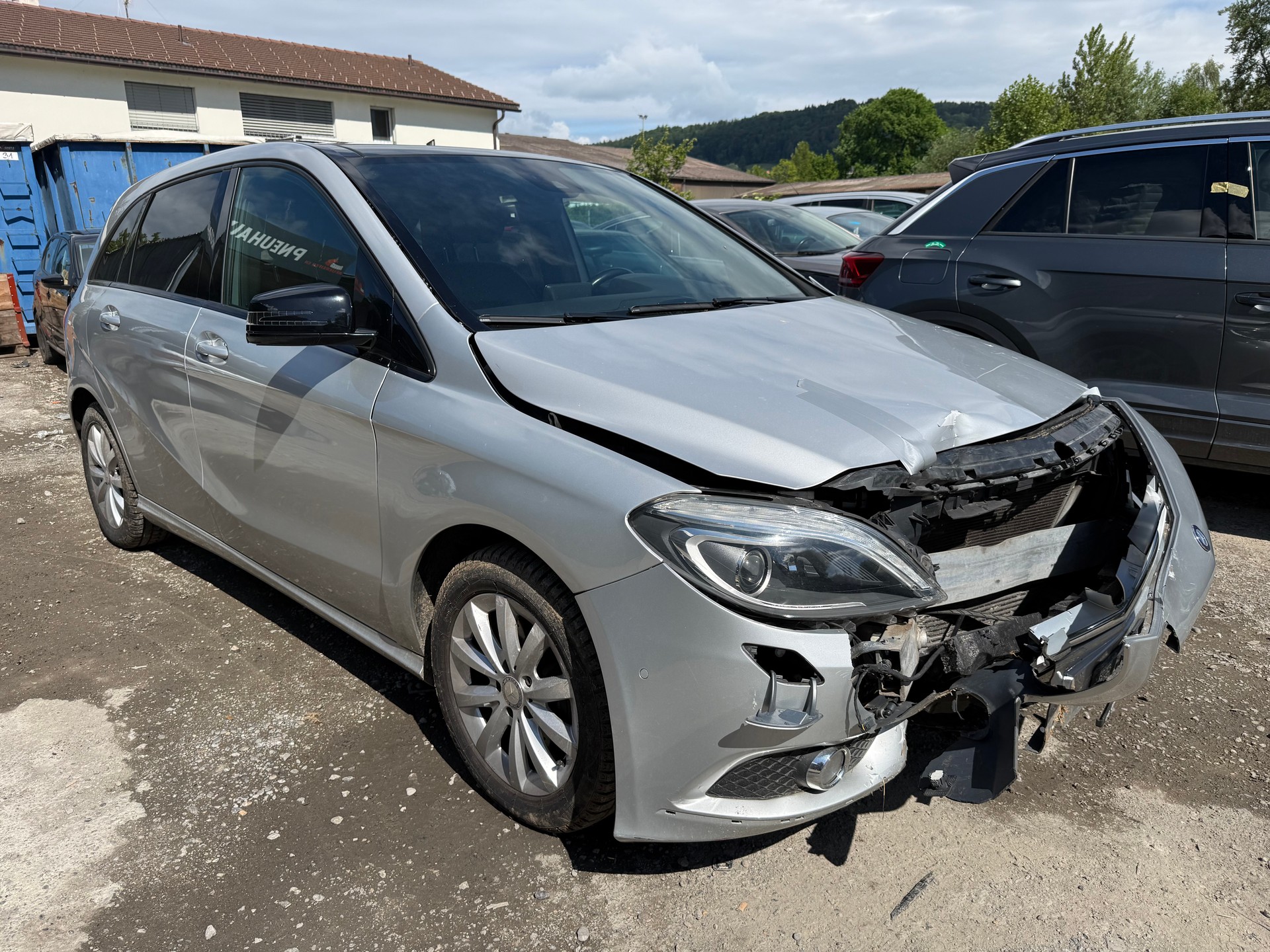 MERCEDES-BENZ B 200 7G-DCT-image-0