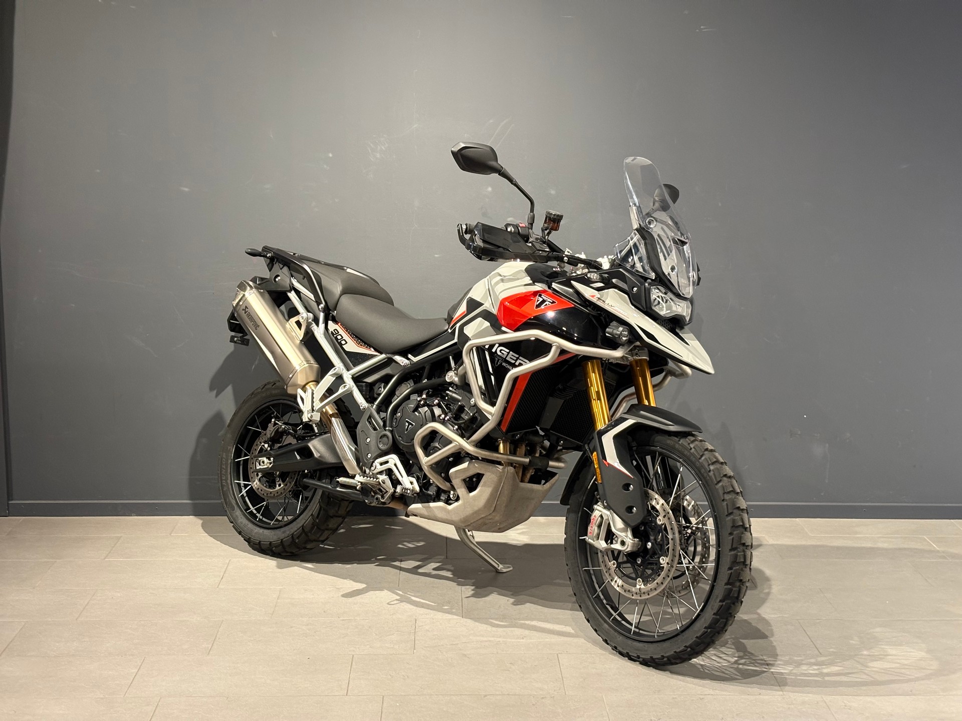 TRIUMPH Tiger 900 Rally Pro-showroom-element-1