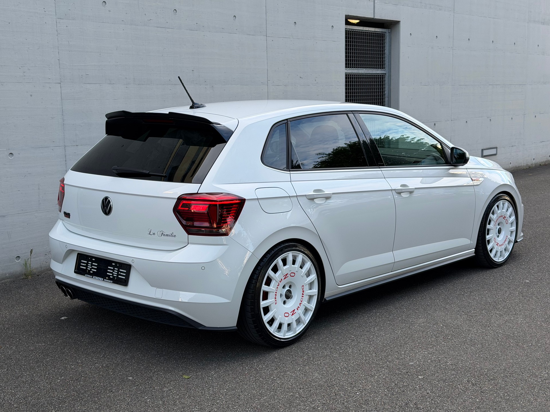 VW Polo 2.0 TSI GTI DSG-image-4