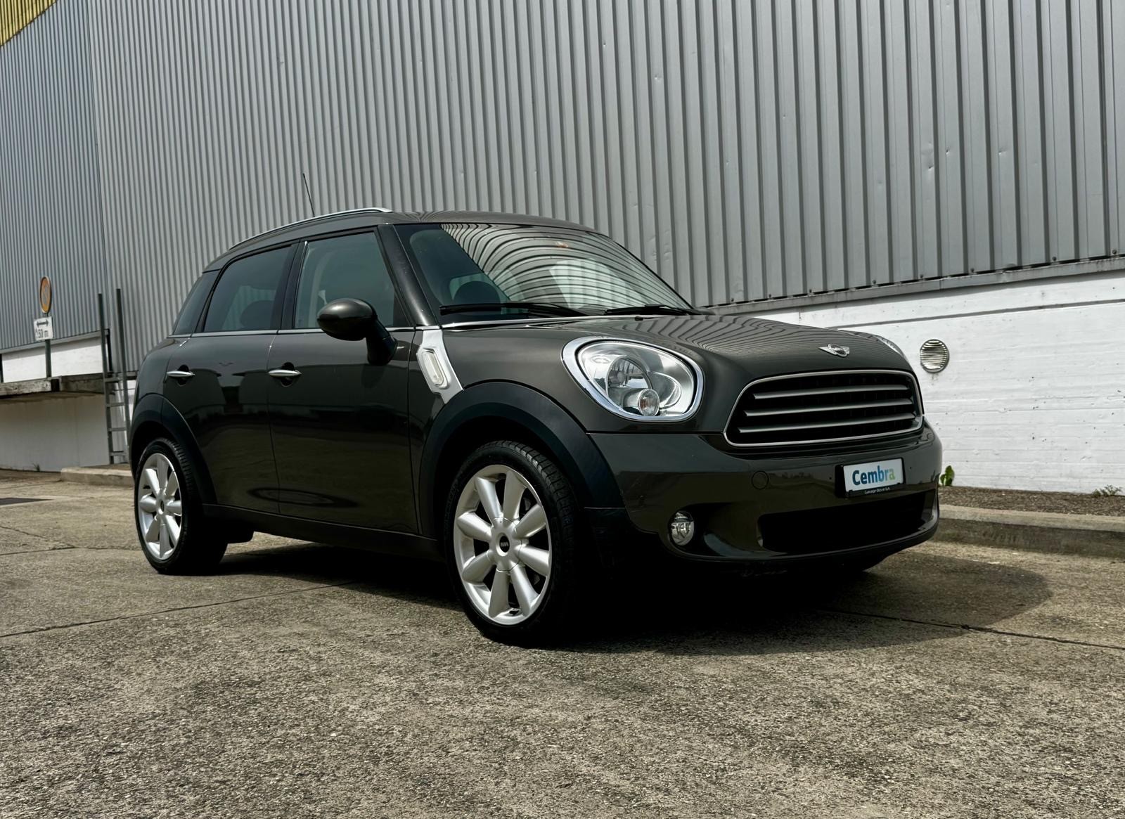 MINI Countryman Cooper FWD-showroom-element-1
