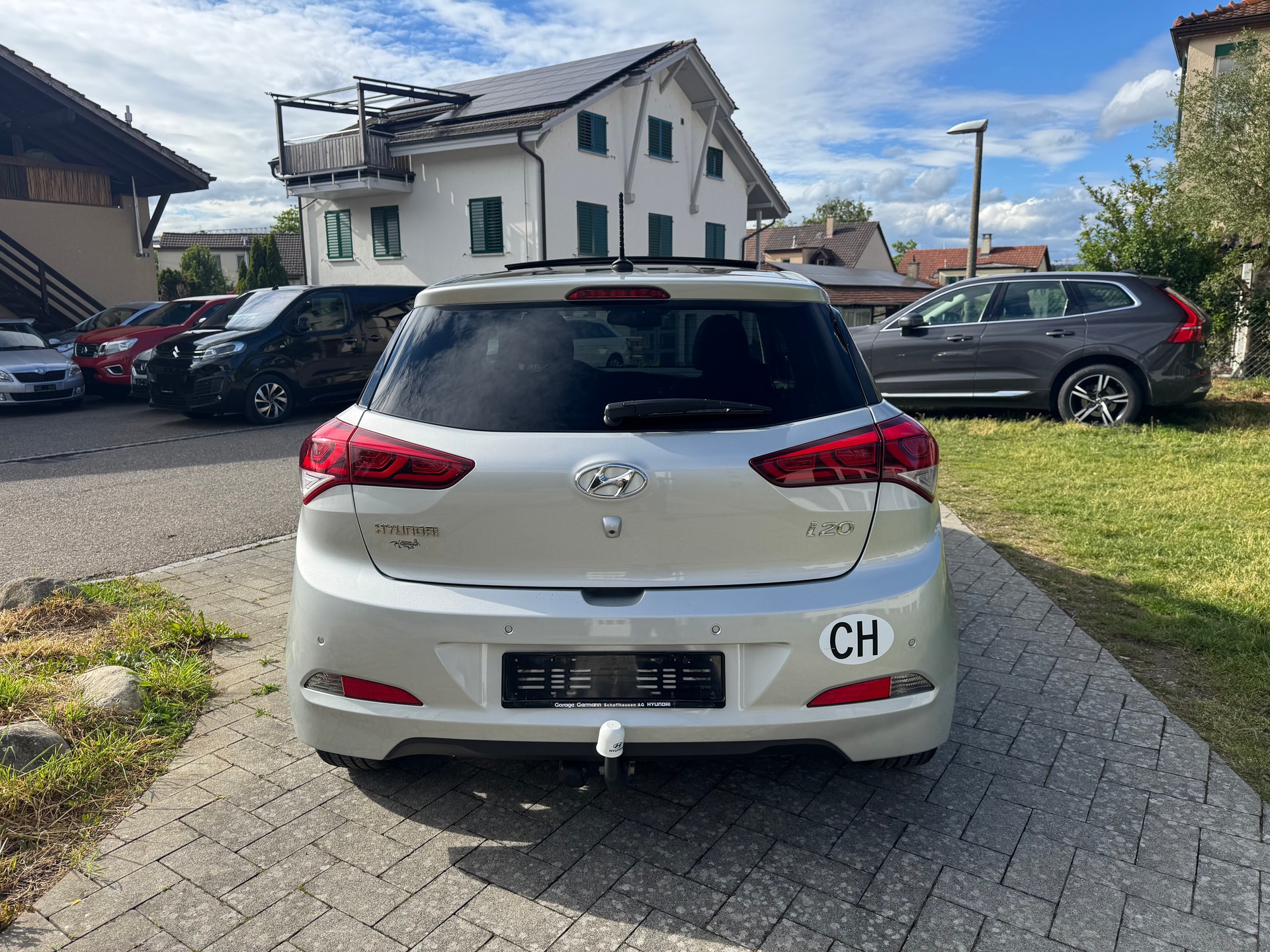 HYUNDAI i20 1.4 Vertex Automatic-image-5