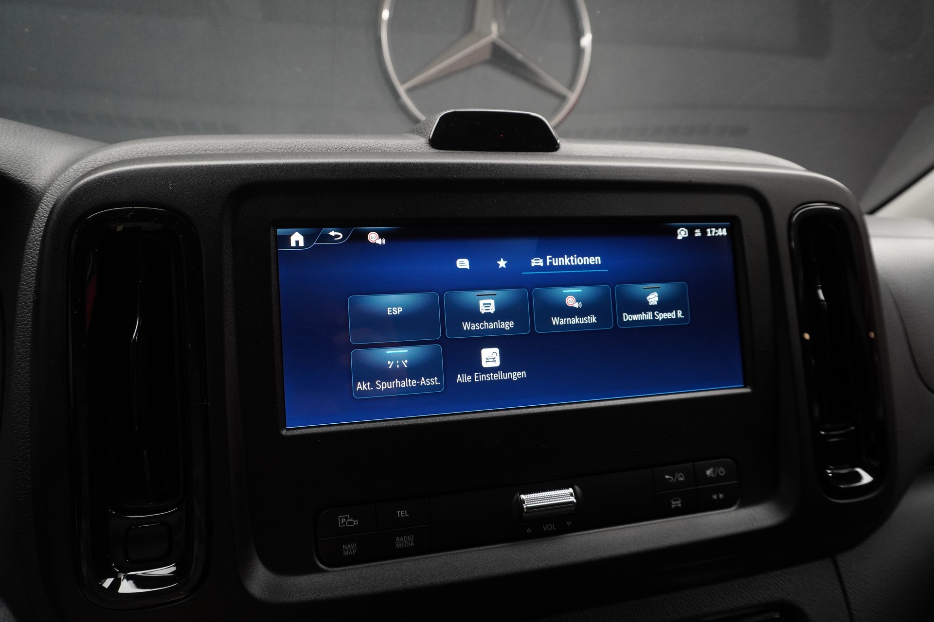 MERCEDES-BENZ Vito 114 CDI KA 3200mm L 4x4 Worker II-image-7