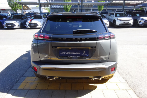 PEUGEOT 2008 1.2 145 MHEV GT-image-13