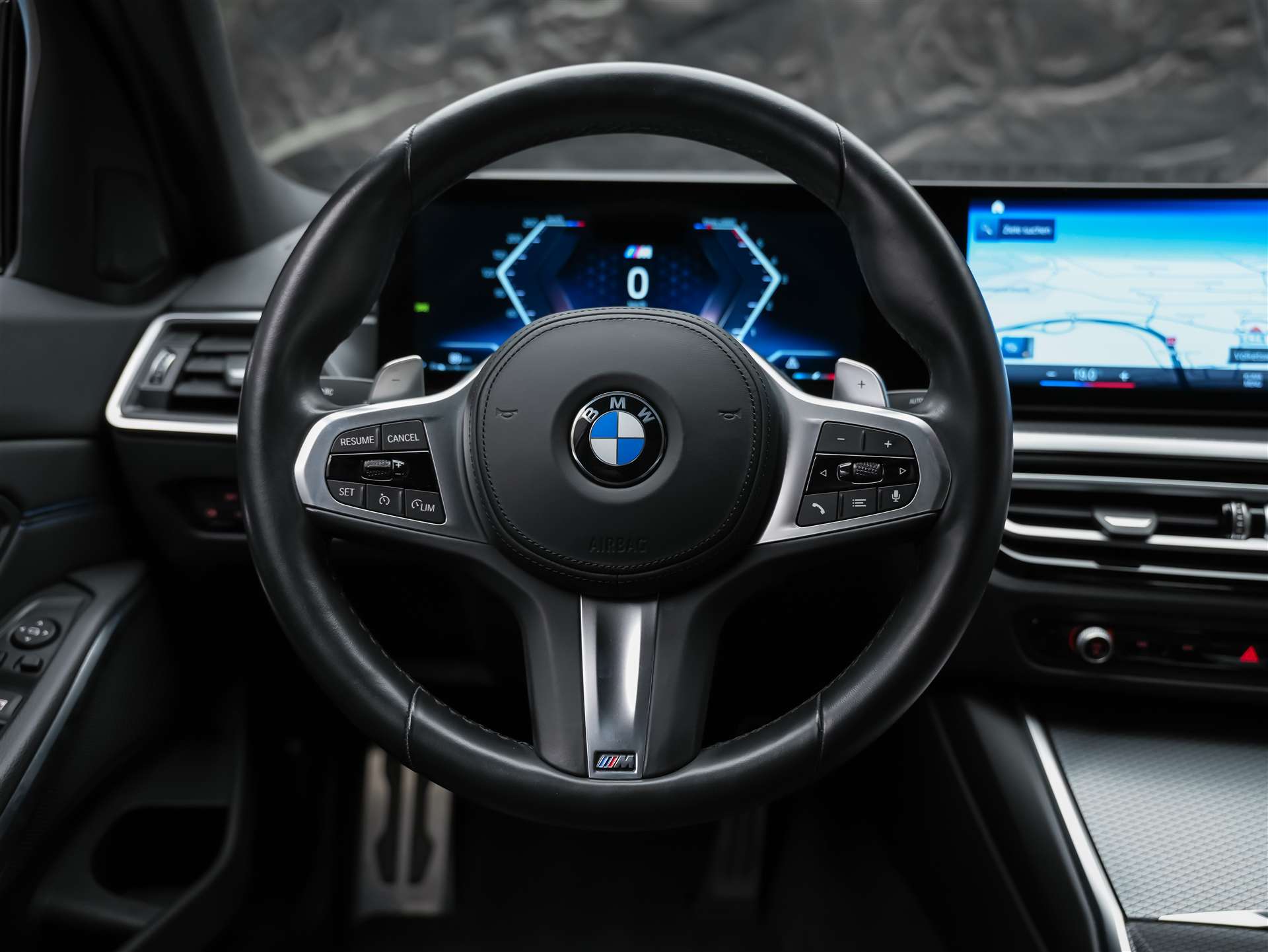 BMW 330d xDrive M Sport *Facelift*20"Zoll*Rückfahrkamera*-image-19