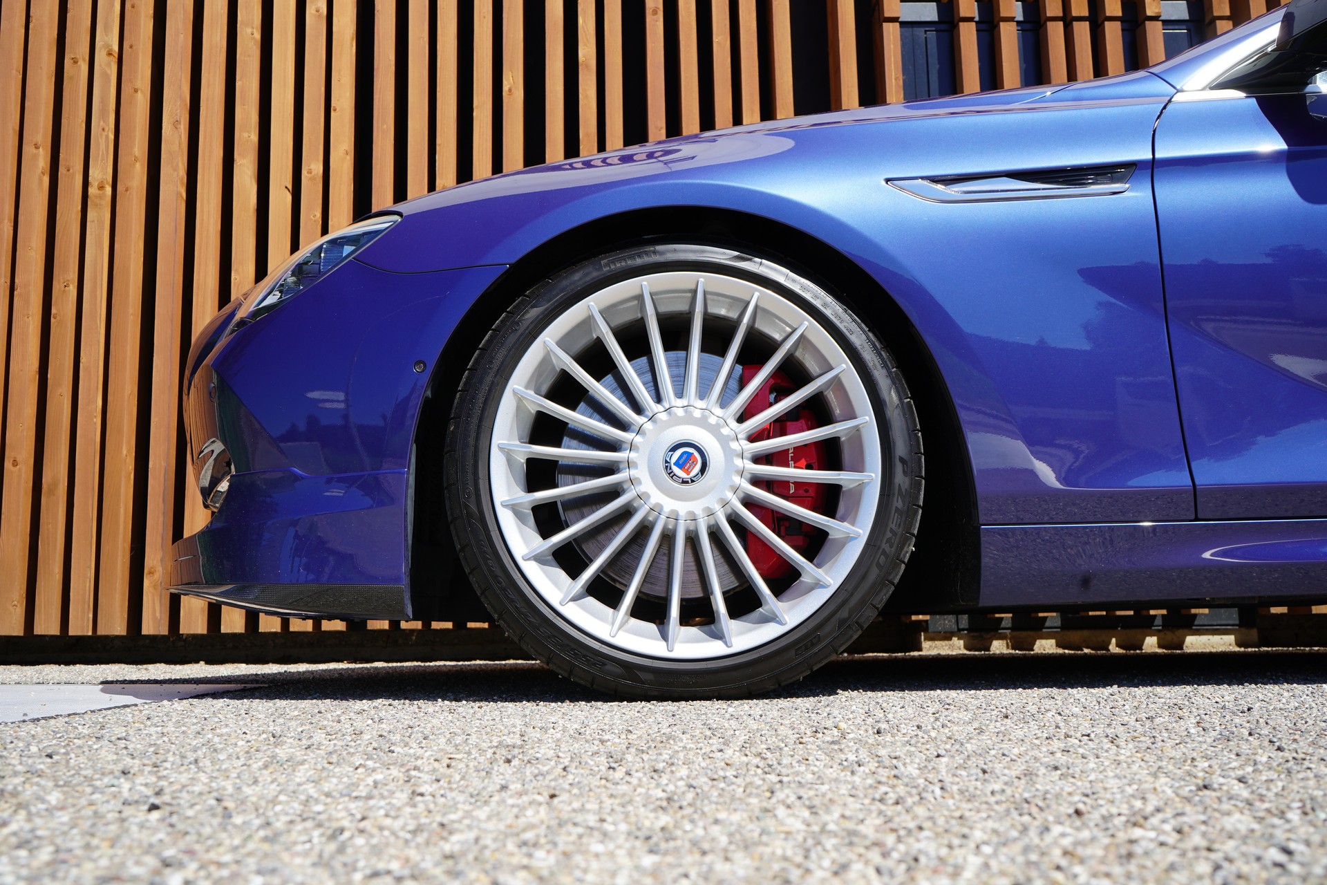 BMW-ALPINA B6 BiTURBO 4.4 V8 COUPÉ SWITCH-TRONIC l 540 PS-image-15