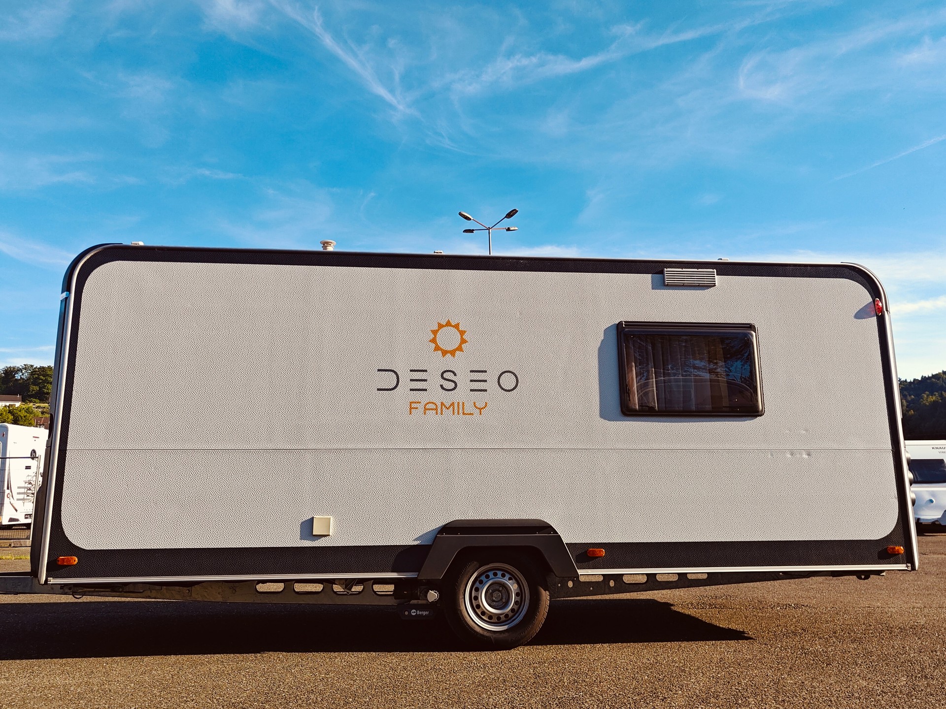 KNAUS Eifelland Deseo 500 Family Edition -- Mover -- Solar & Lithium -- Markise & Seitenwände -- Etagenbett-image-5