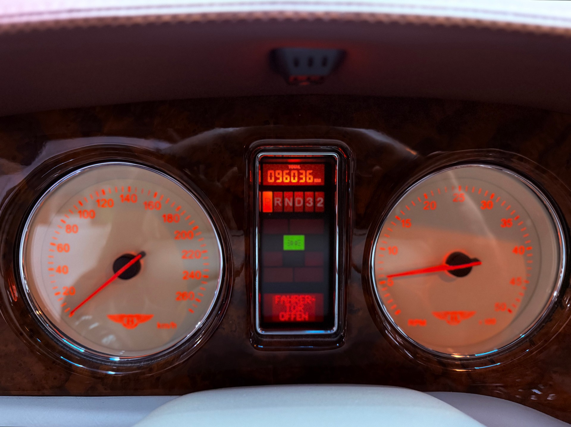BENTLEY Arnage Red Label-image-15