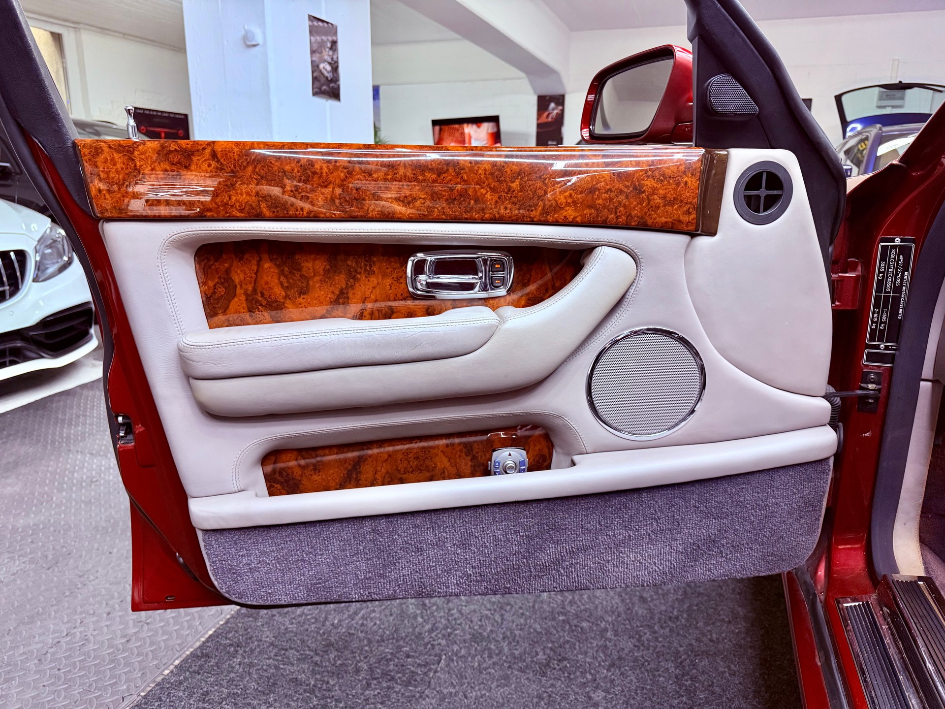 BENTLEY Arnage Red Label-image-20