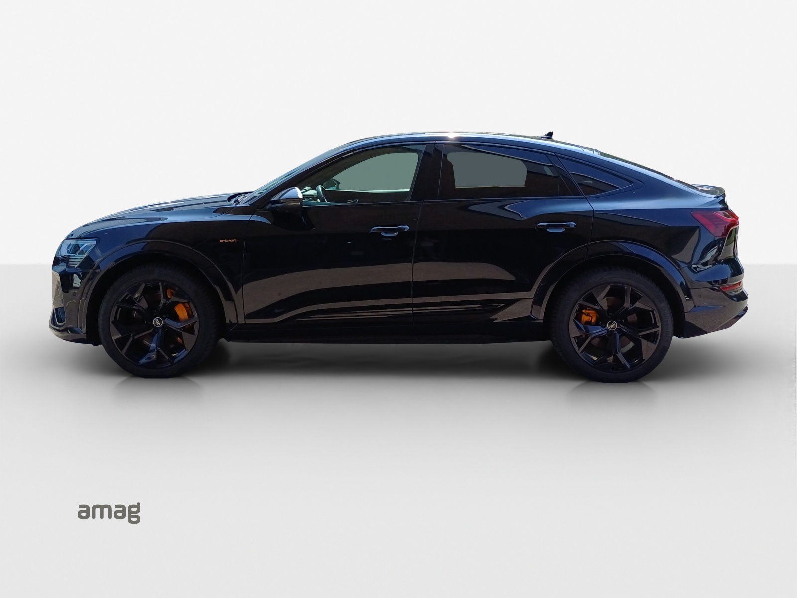 AUDI e-tron S Sportback quattro-image-1