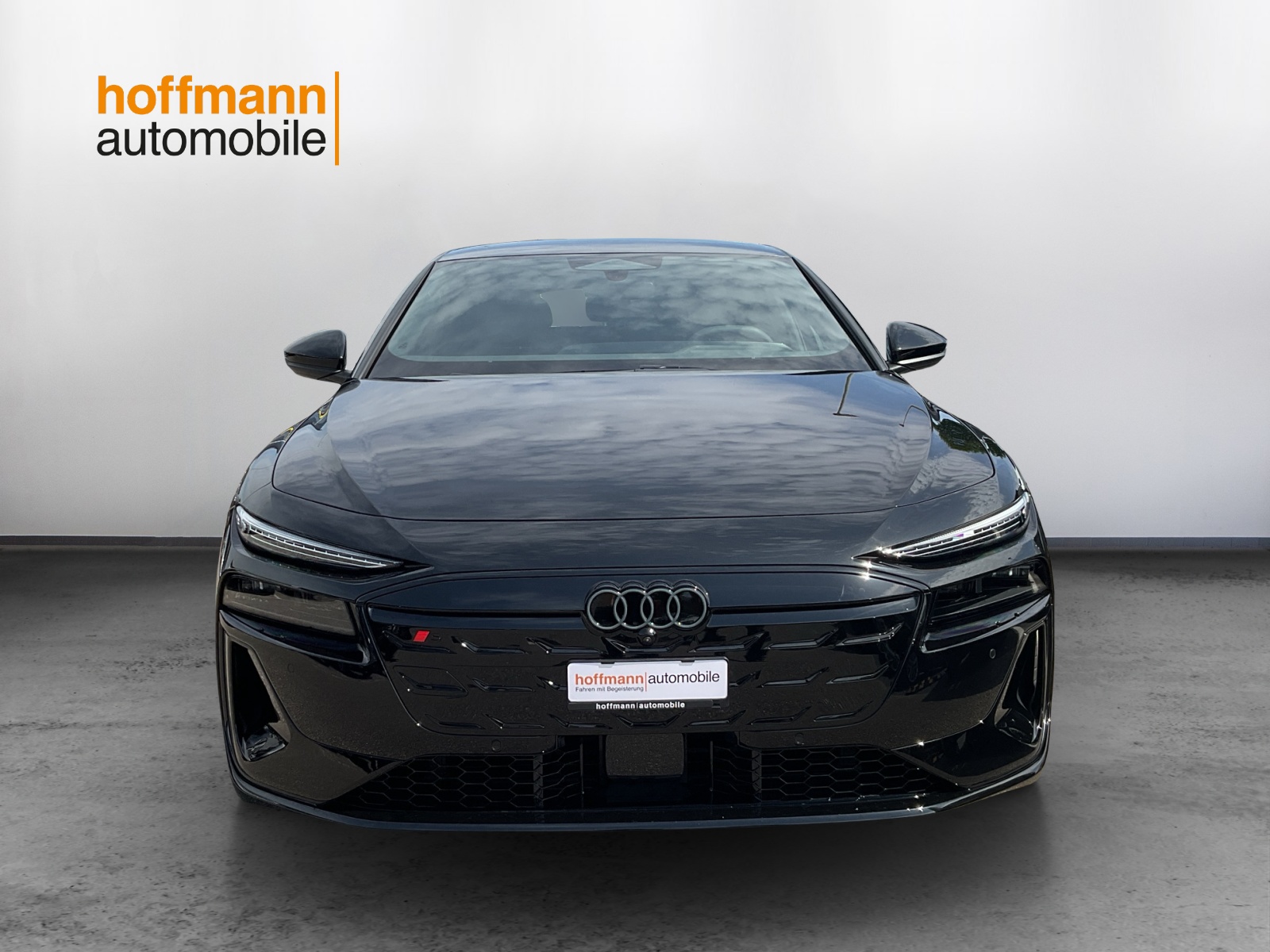 AUDI S6 Avant e-tron quattro-image-1