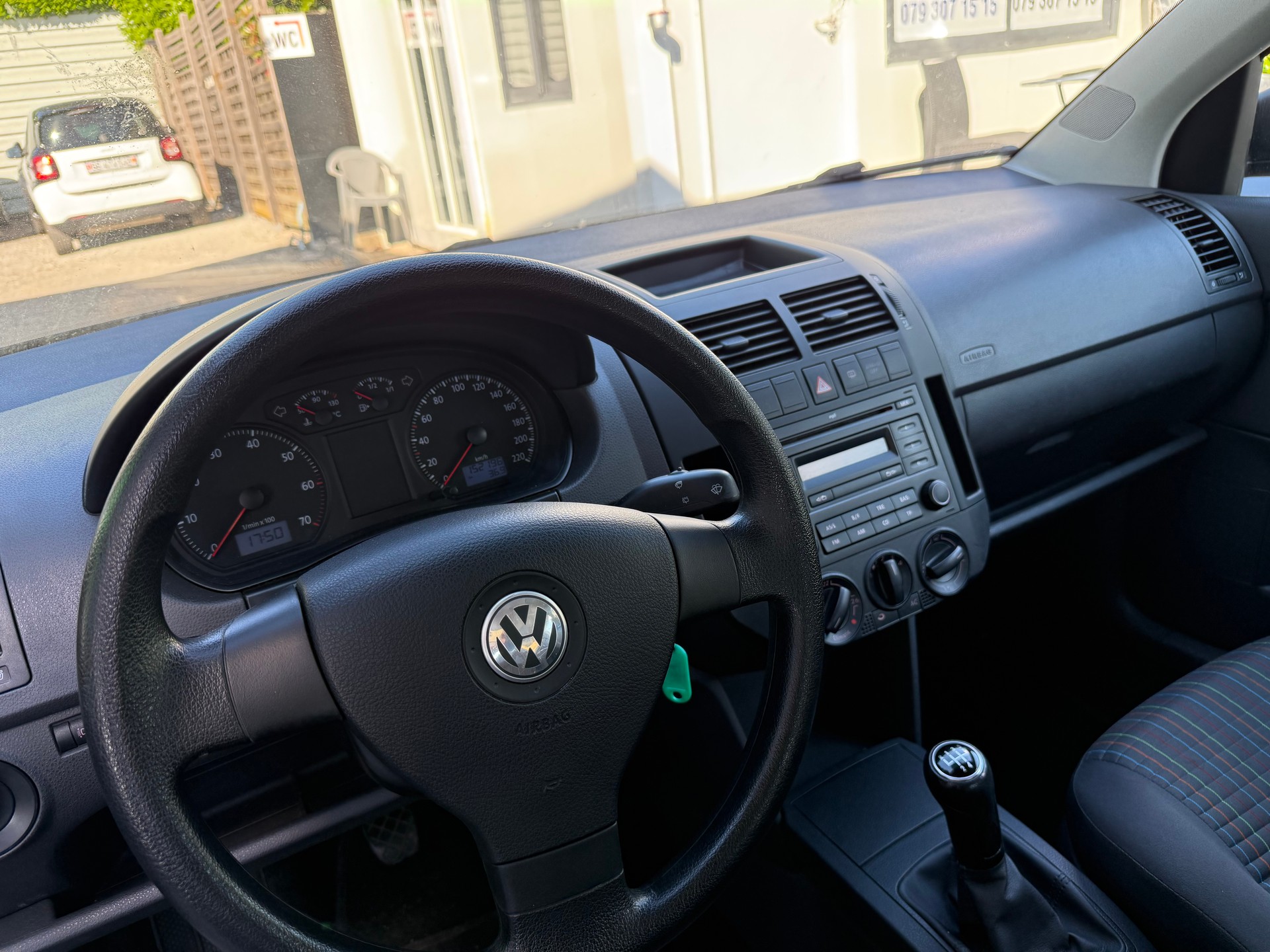 VW Polo 1.4 16V Comfortline-image-2