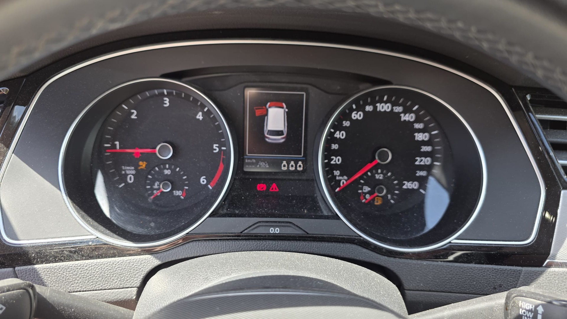 VW Passat 2.0 TDI BMT Elegance DSG-image-9