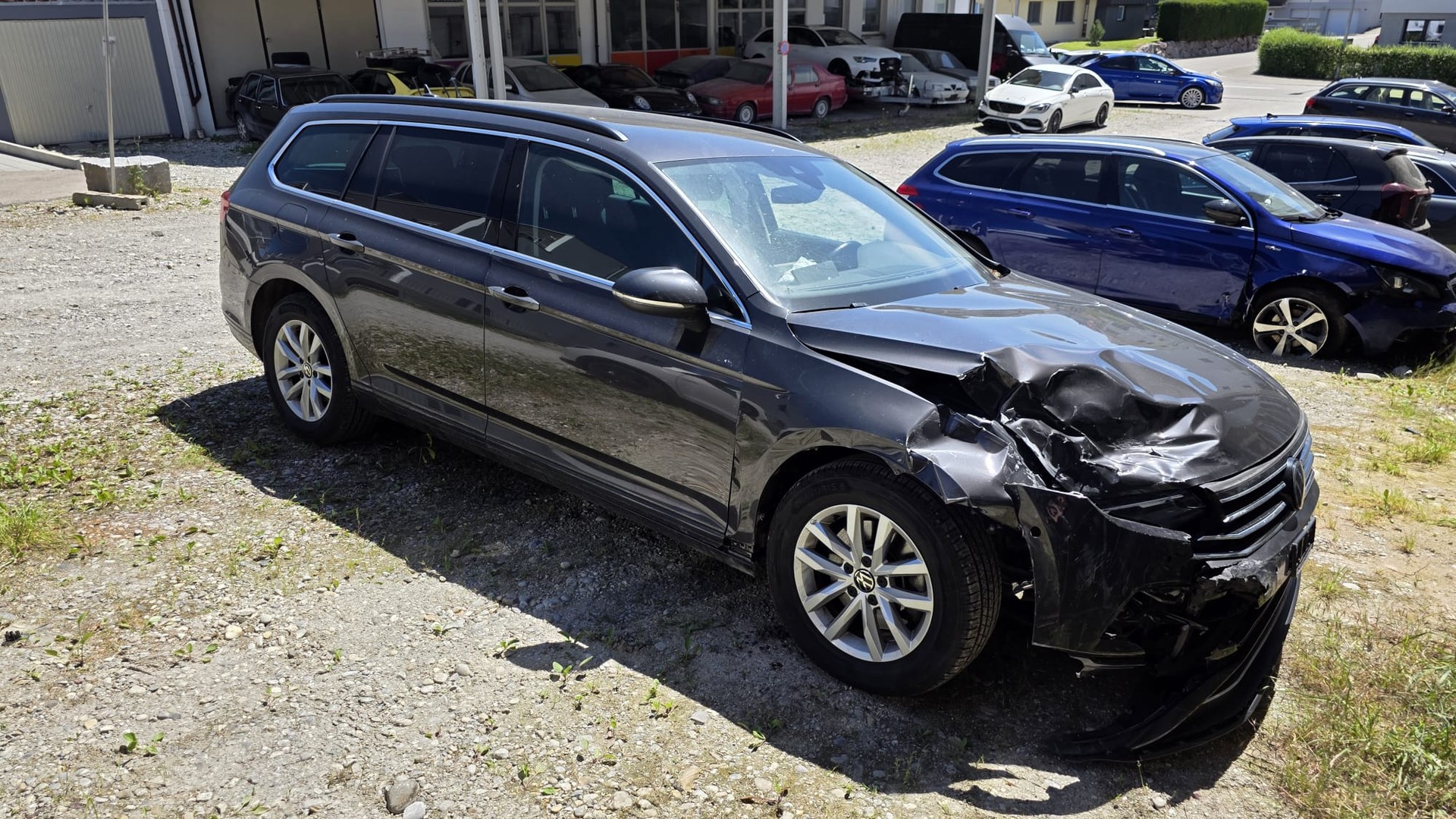 VW Passat 2.0 TDI BMT Elegance DSG-image-3