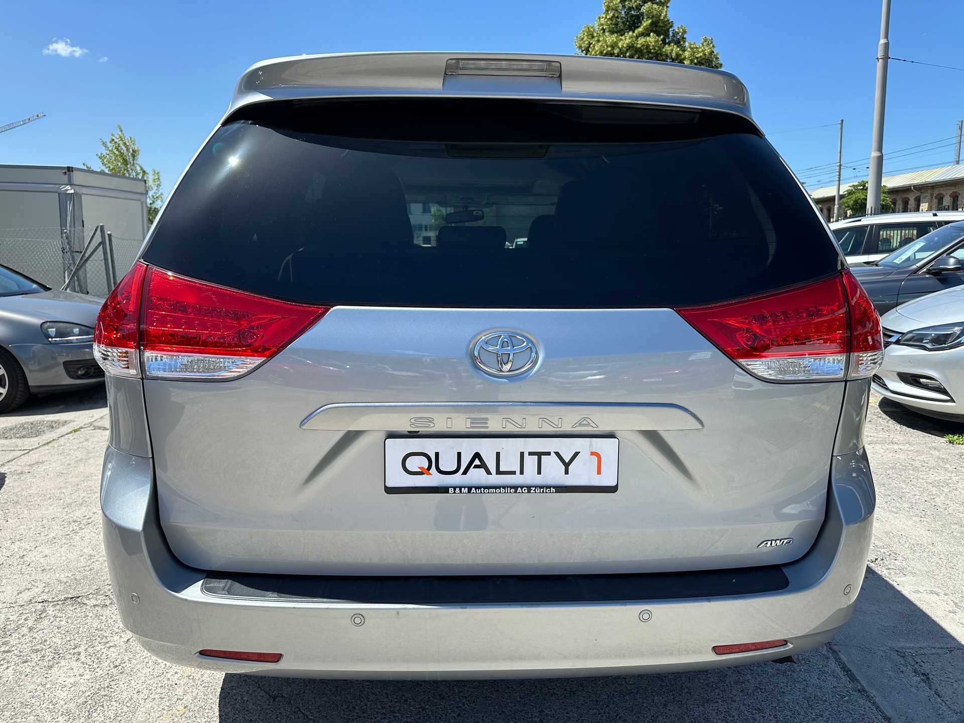 TOYOTA Sienna 3.5 A 4WD * 7-Plätzer *-image-7