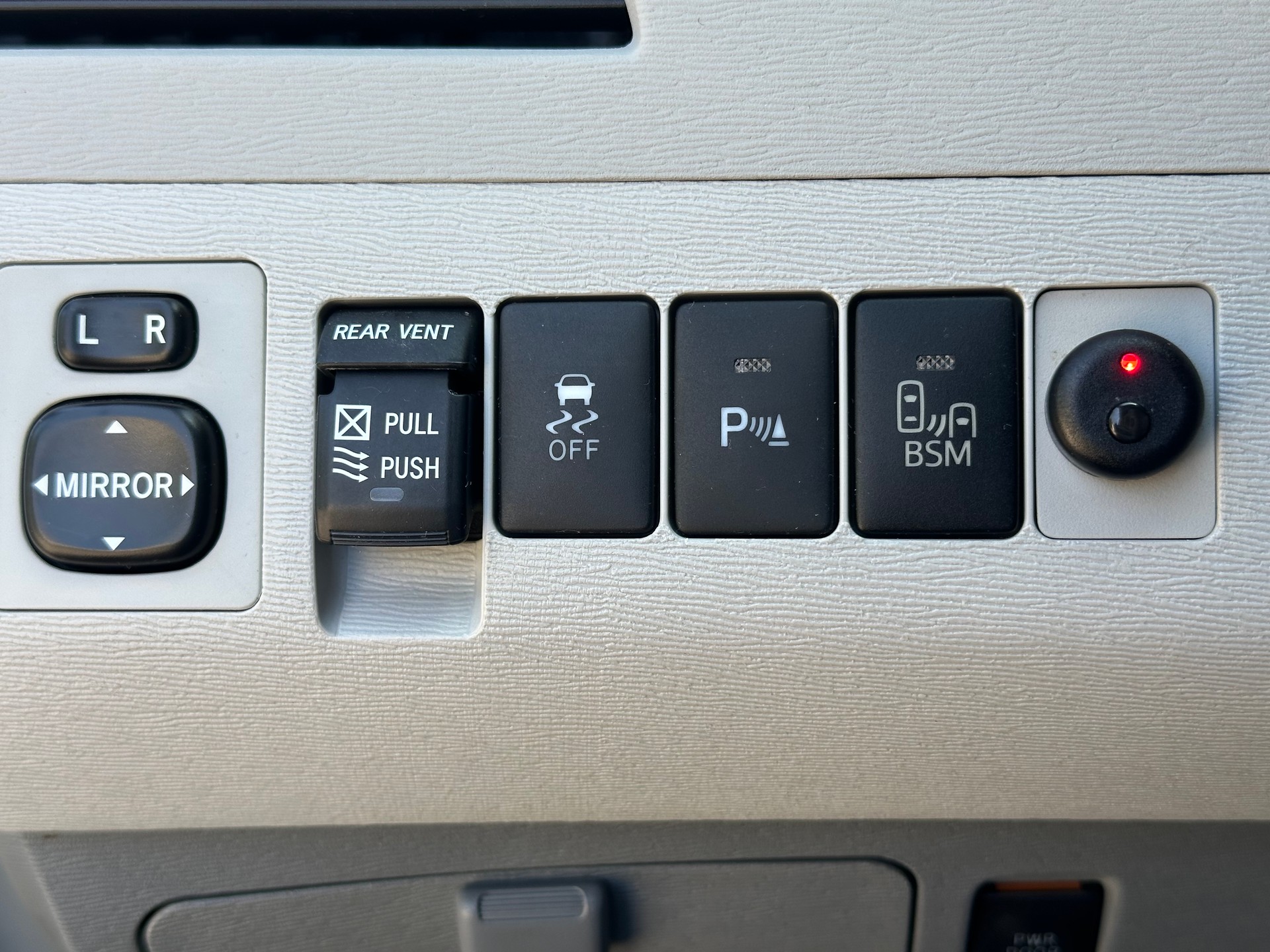 TOYOTA Sienna 3.5 A 4WD * 7-Plätzer *-image-21