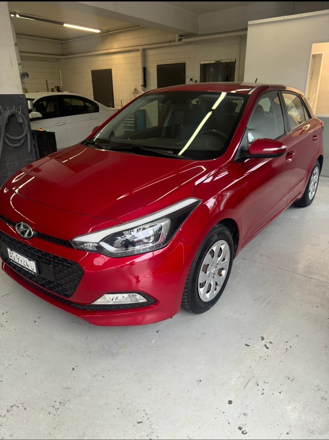 HYUNDAI i20 1.4 Amplia Automatic-image-0