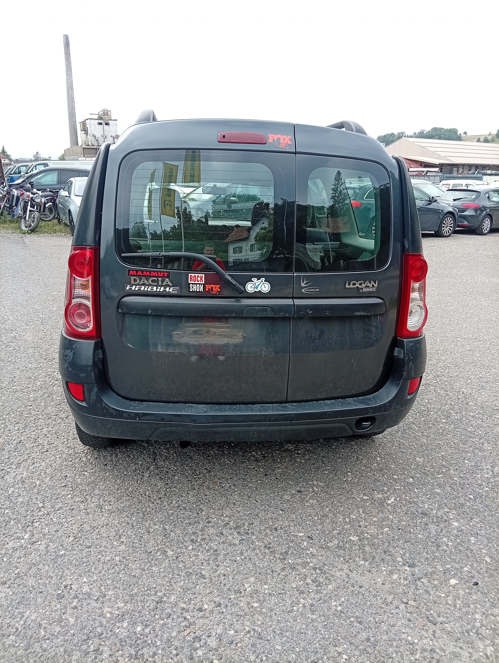 DACIA Logan 1.6 16V Lauréate-image-5