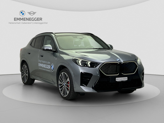 BMW iX2 xDrive 30 M Sport Pro-image-6