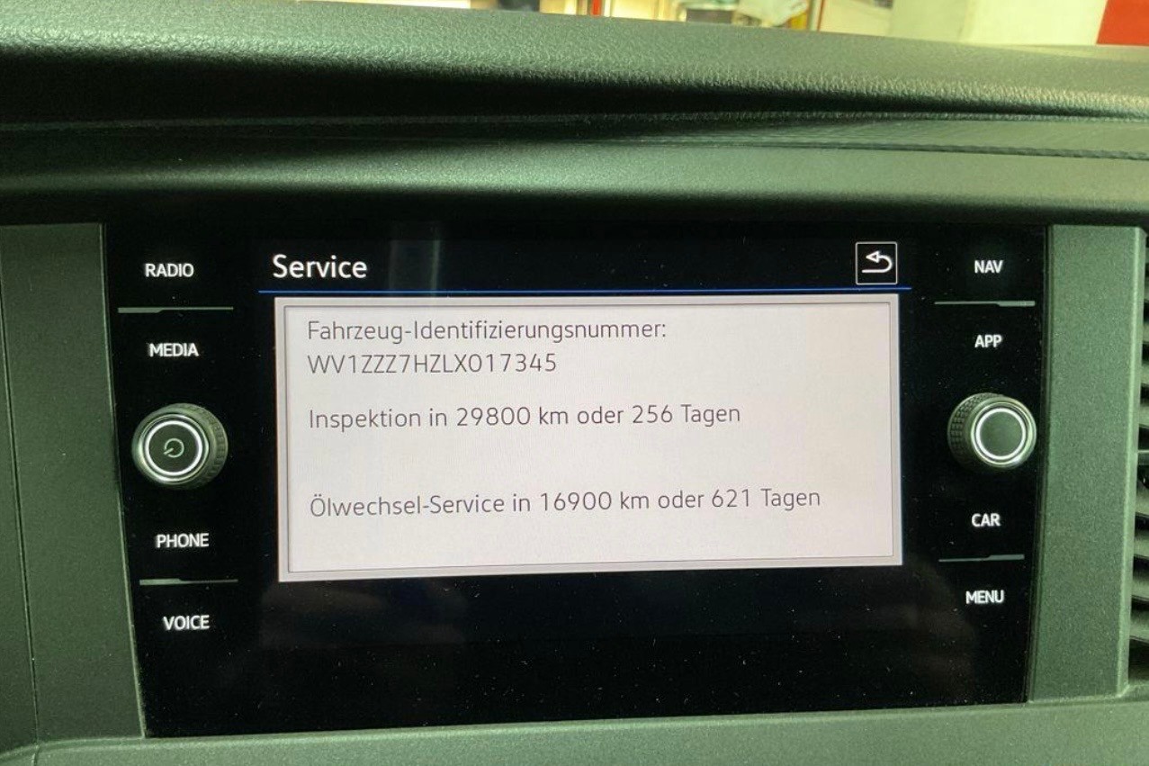VW T6.1 2.0 TDI 4Motion DSG-image-6