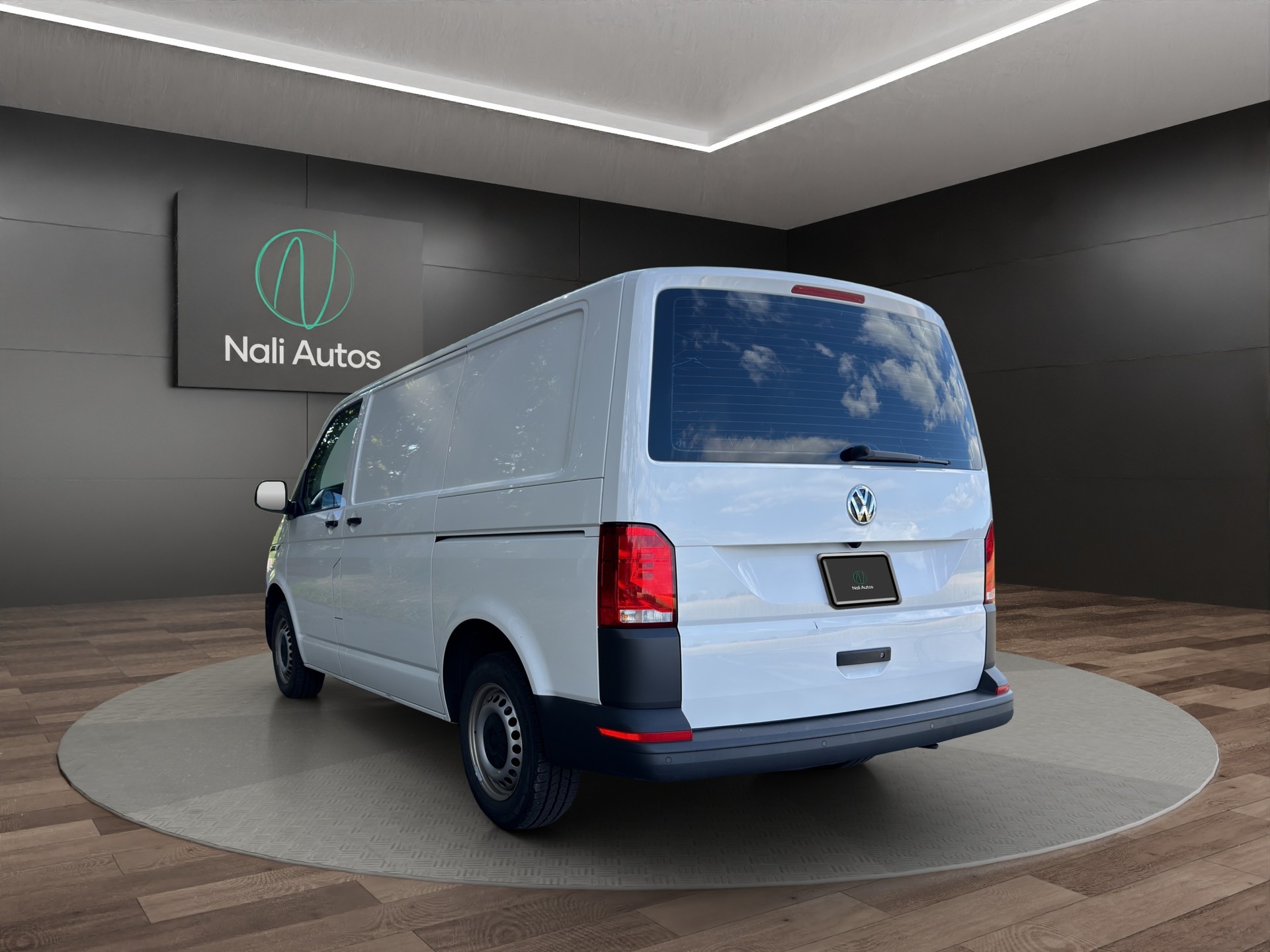 VW T6.1 2.0 TDI 4Motion DSG-showroom-element-3
