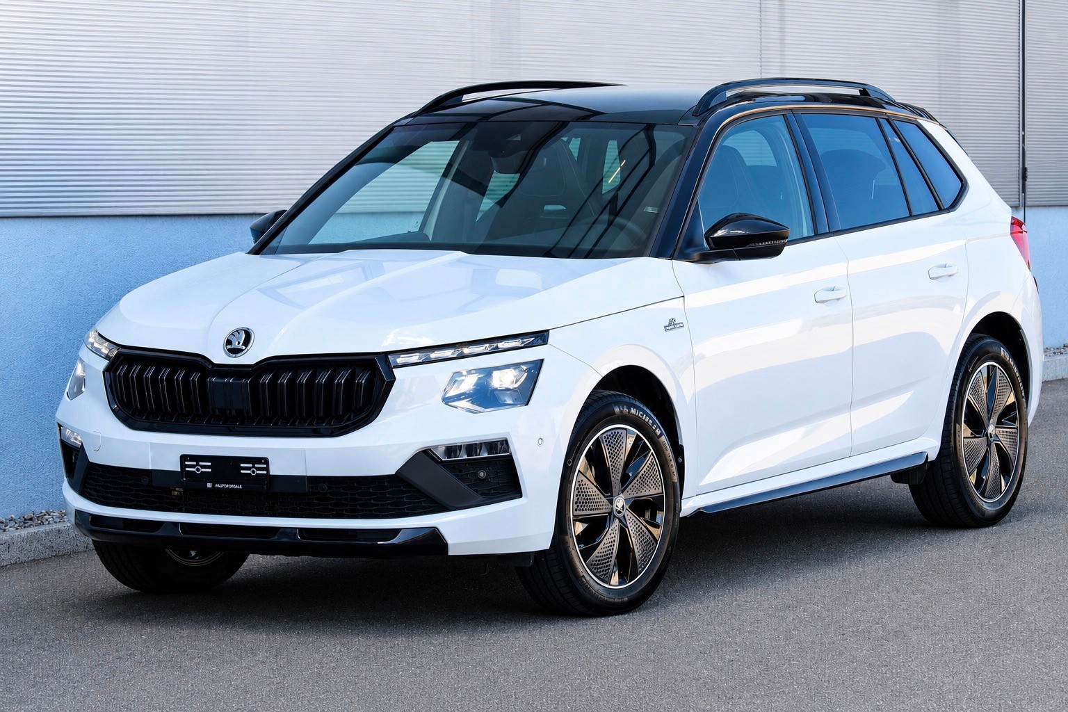SKODA Kamiq 1.5 TSI Monte Carlo DSG 150PS • Facelfit • Panorama-Glasdach • Elektr. Heckklappe • Elektr. AHK • 60 M. Garantie-image-0