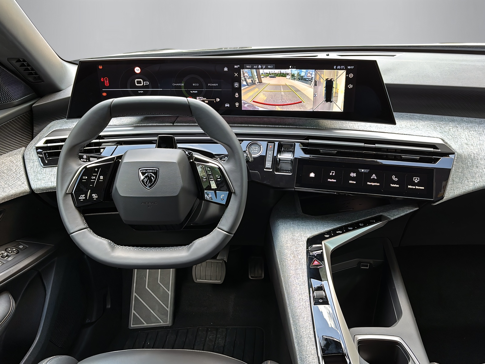 PEUGEOT 5008 1.2 Hybrid Allure Premium-image-4