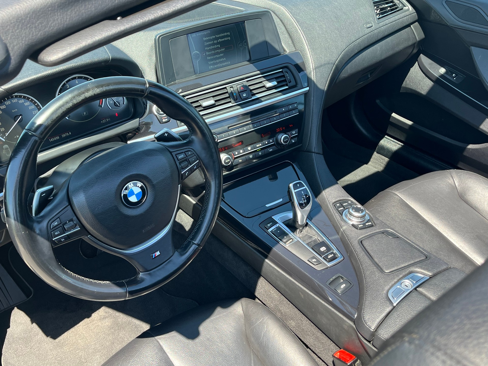 BMW 640i Cabrio-image-7