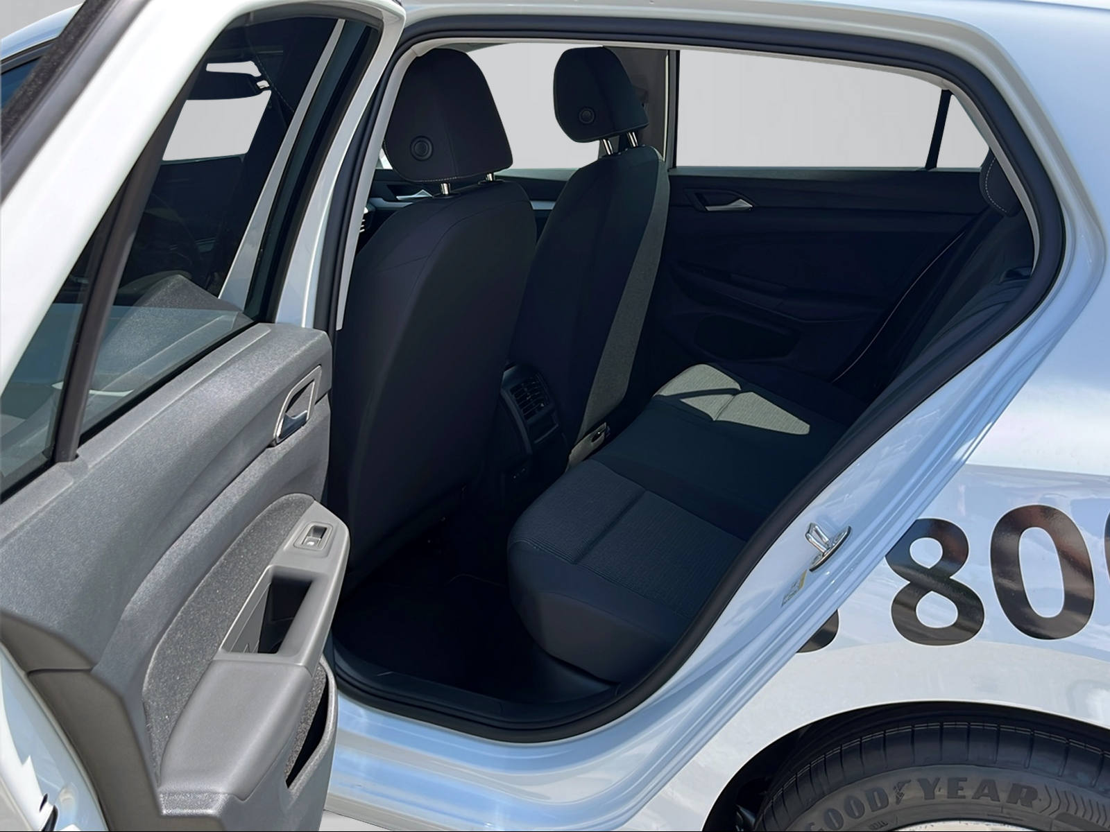 VW Golf 1.5 e TSI mHEV Value DSG-image-2