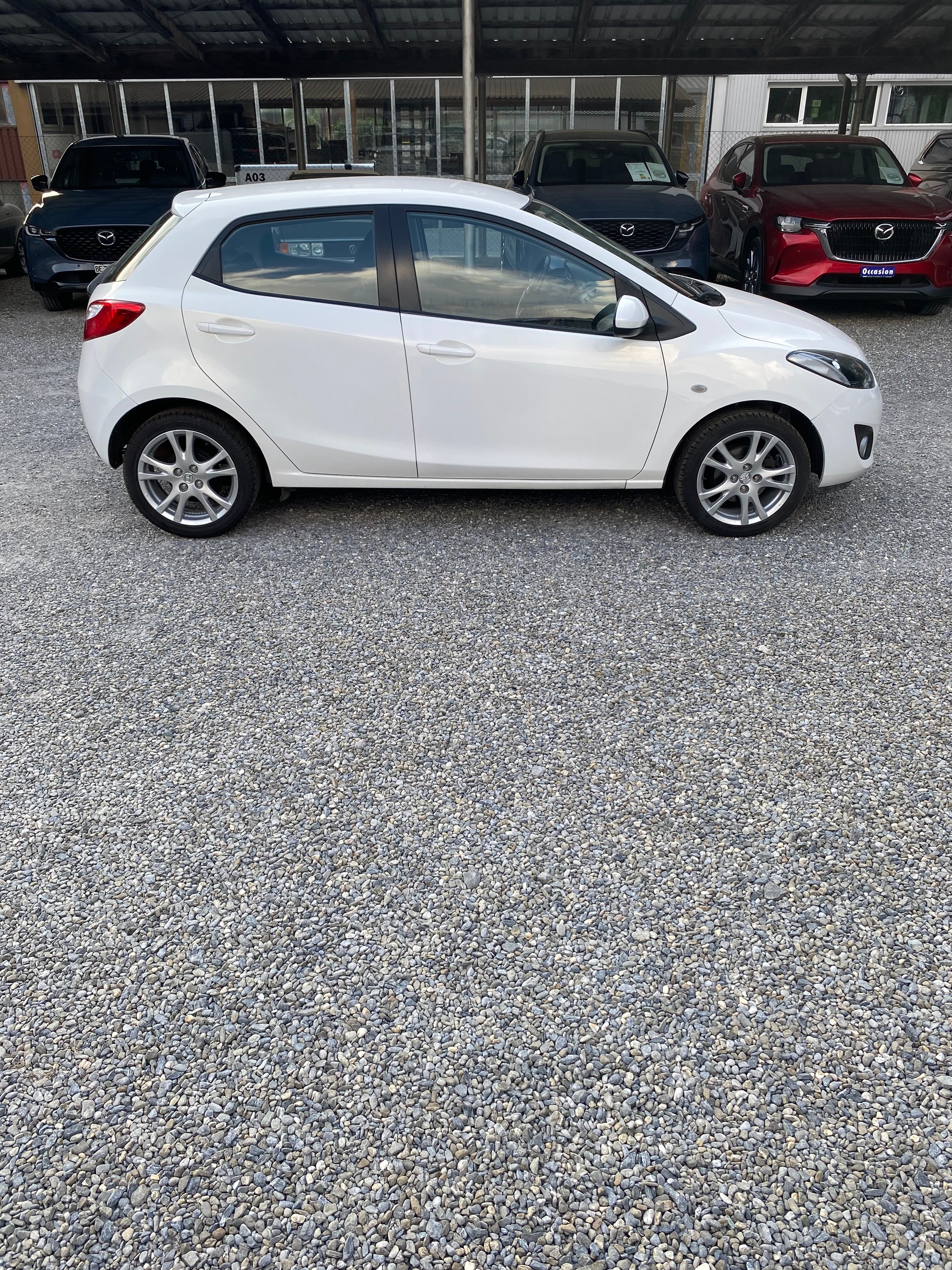 MAZDA 2 1.5i 16V Exclusive Automatic-image-5