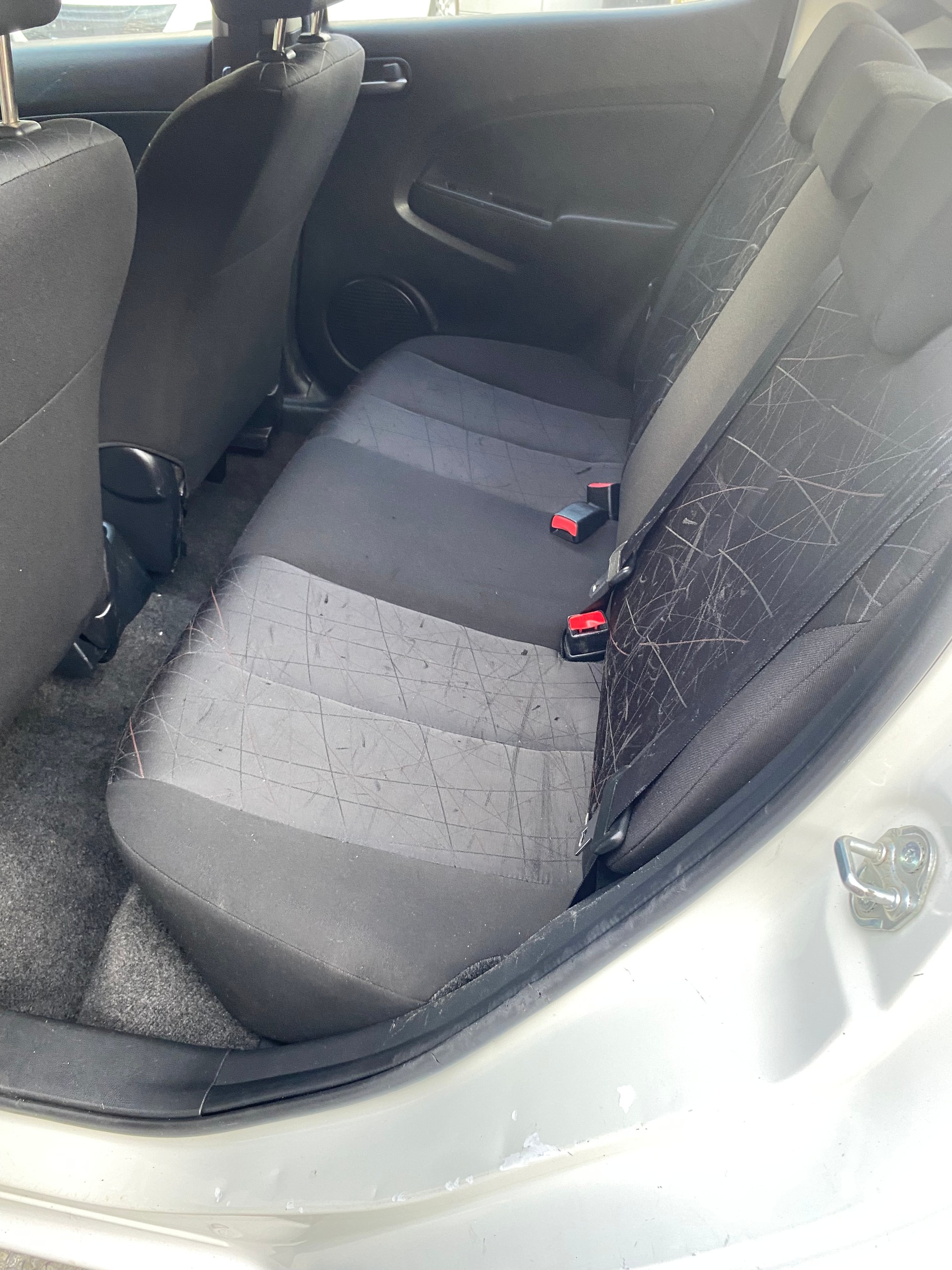 MAZDA 2 1.5i 16V Exclusive Automatic-image-11