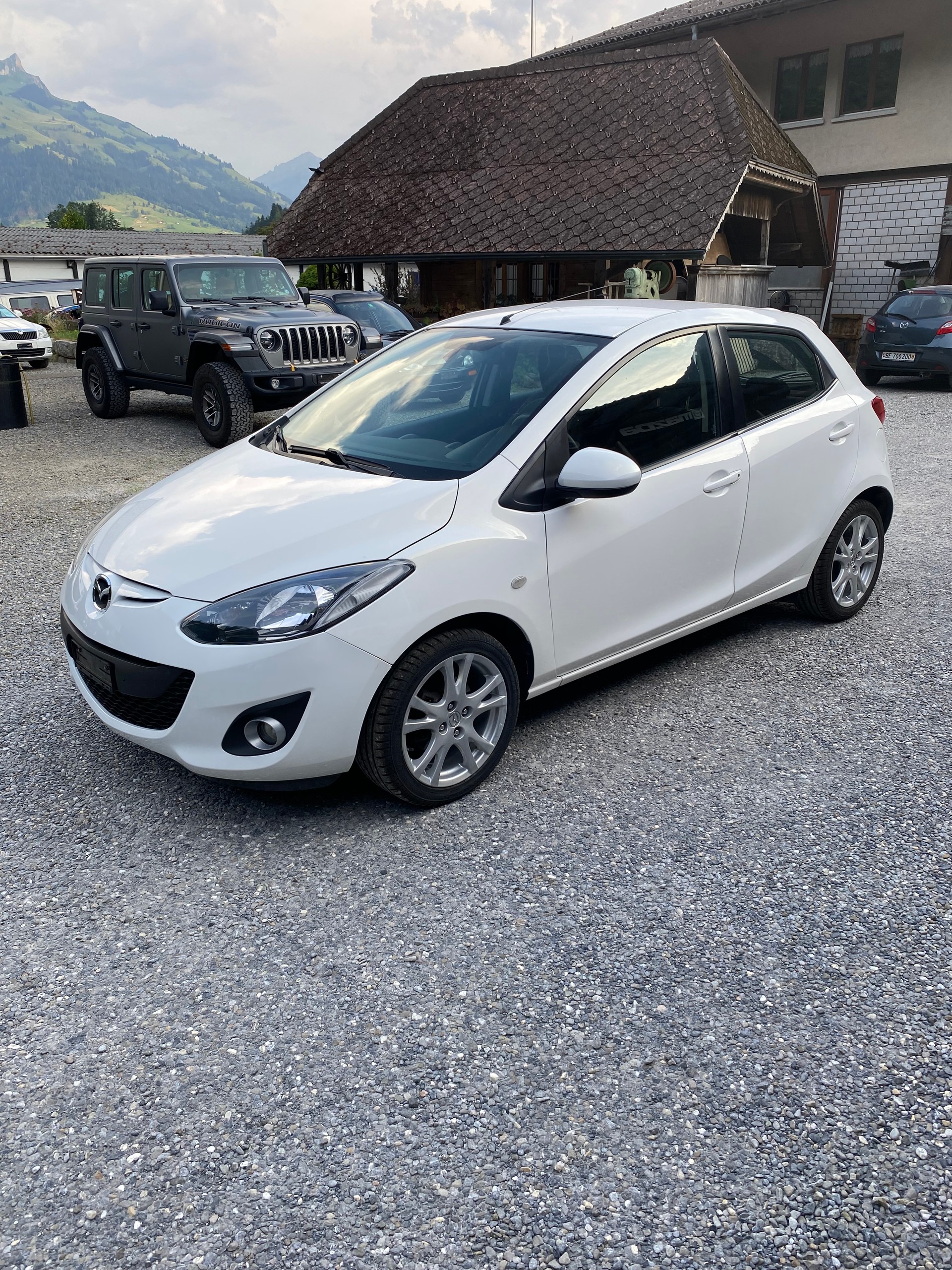 MAZDA 2 1.5i 16V Exclusive Automatic-image-1